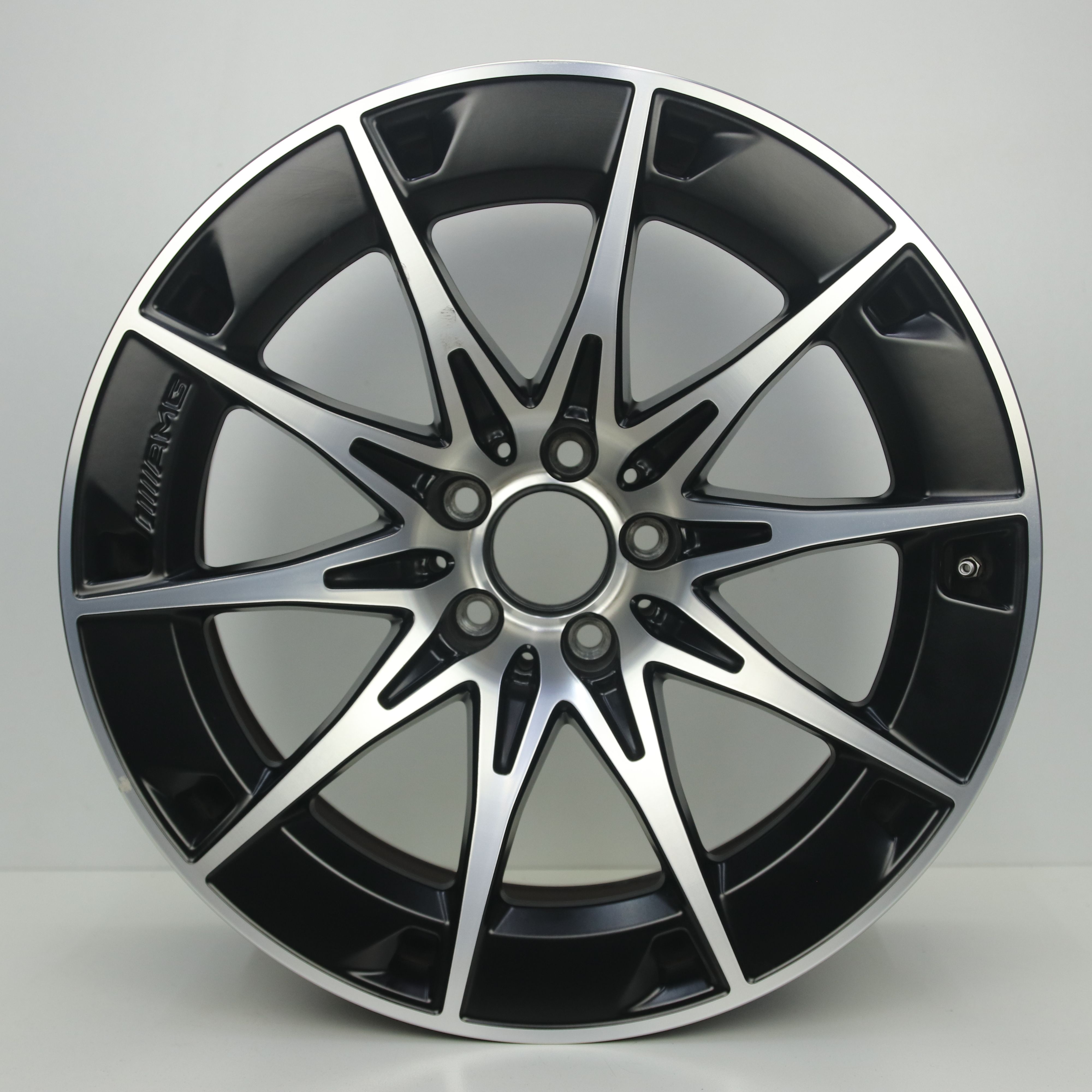 OS1007892 Originele 19 inch lichtmetalen Mercedes-Benz CLE 53 AMG velgen (Breedset) 9.50X19 5X112 ET19.0 NB66.60 Mat zwart gepolijst