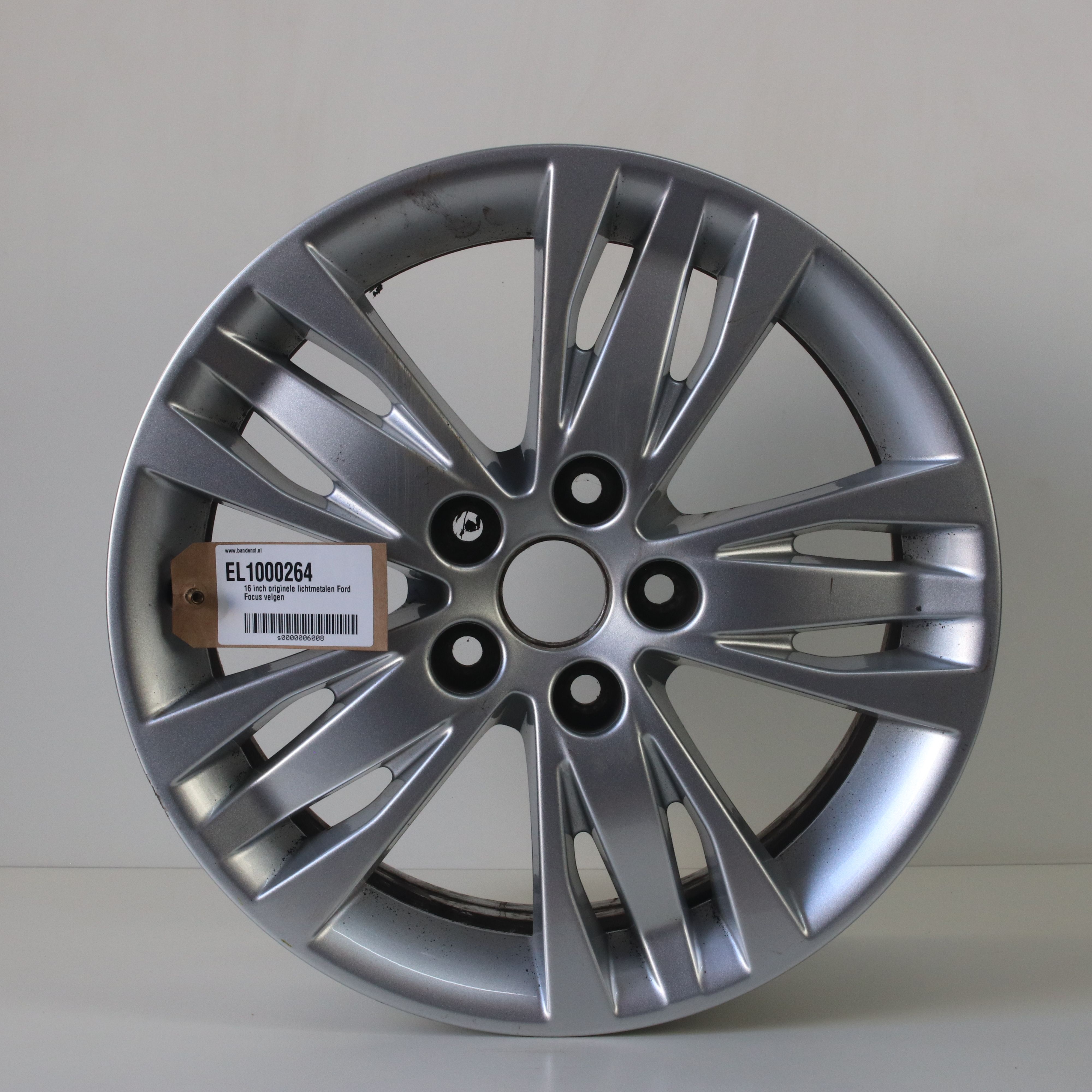 EL1000264 16 inch originele lichtmetalen Ford Focus velg 7.00X16 5X108 ET50.0 NB63.40 Zilver