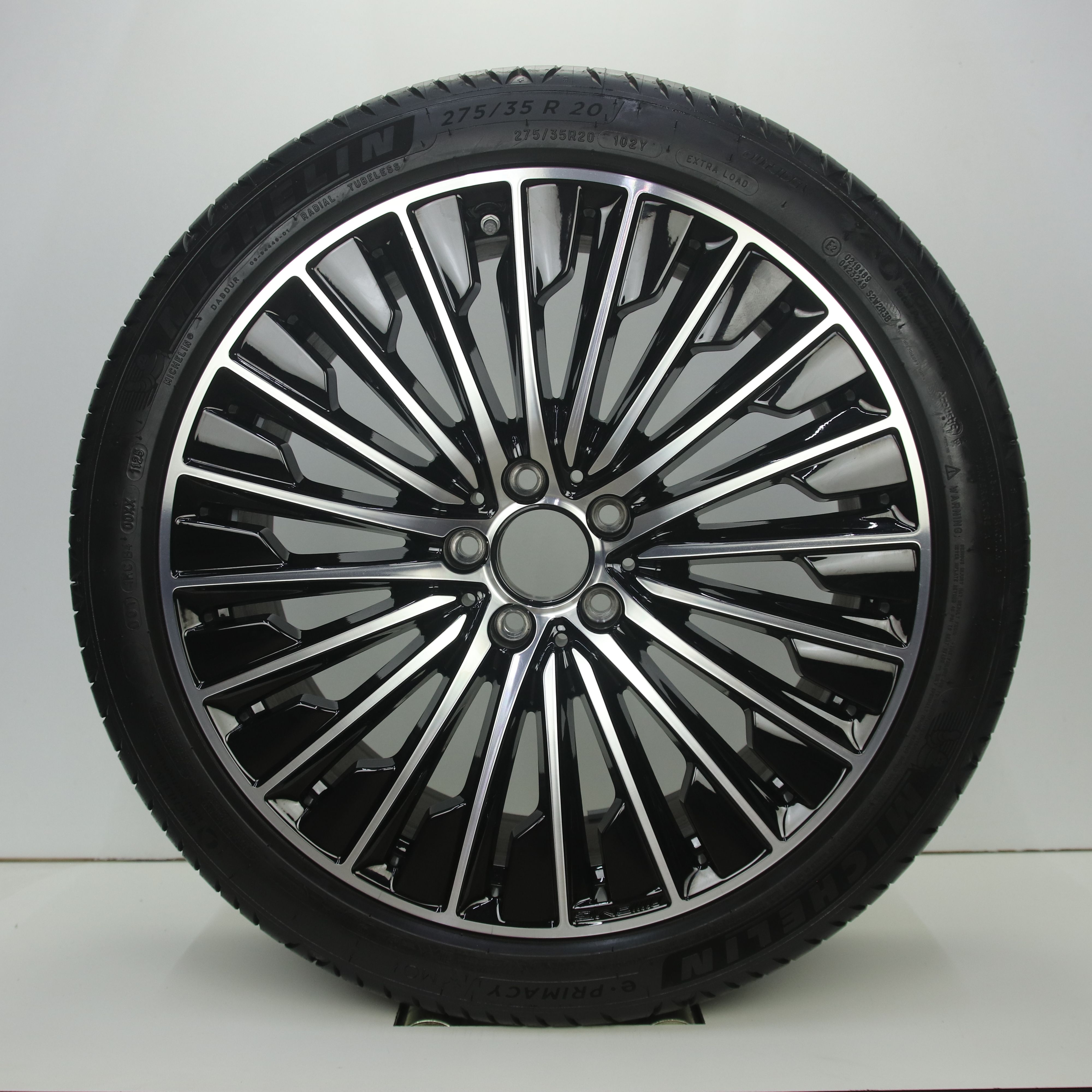 OS1007697 Originele 20 inch lichtmetalen Mercedes-Benz E-klasse AMG velgen (Breedset) 8.50X20 5X112 ET35.5 NB66.60 Zwart gepolijst