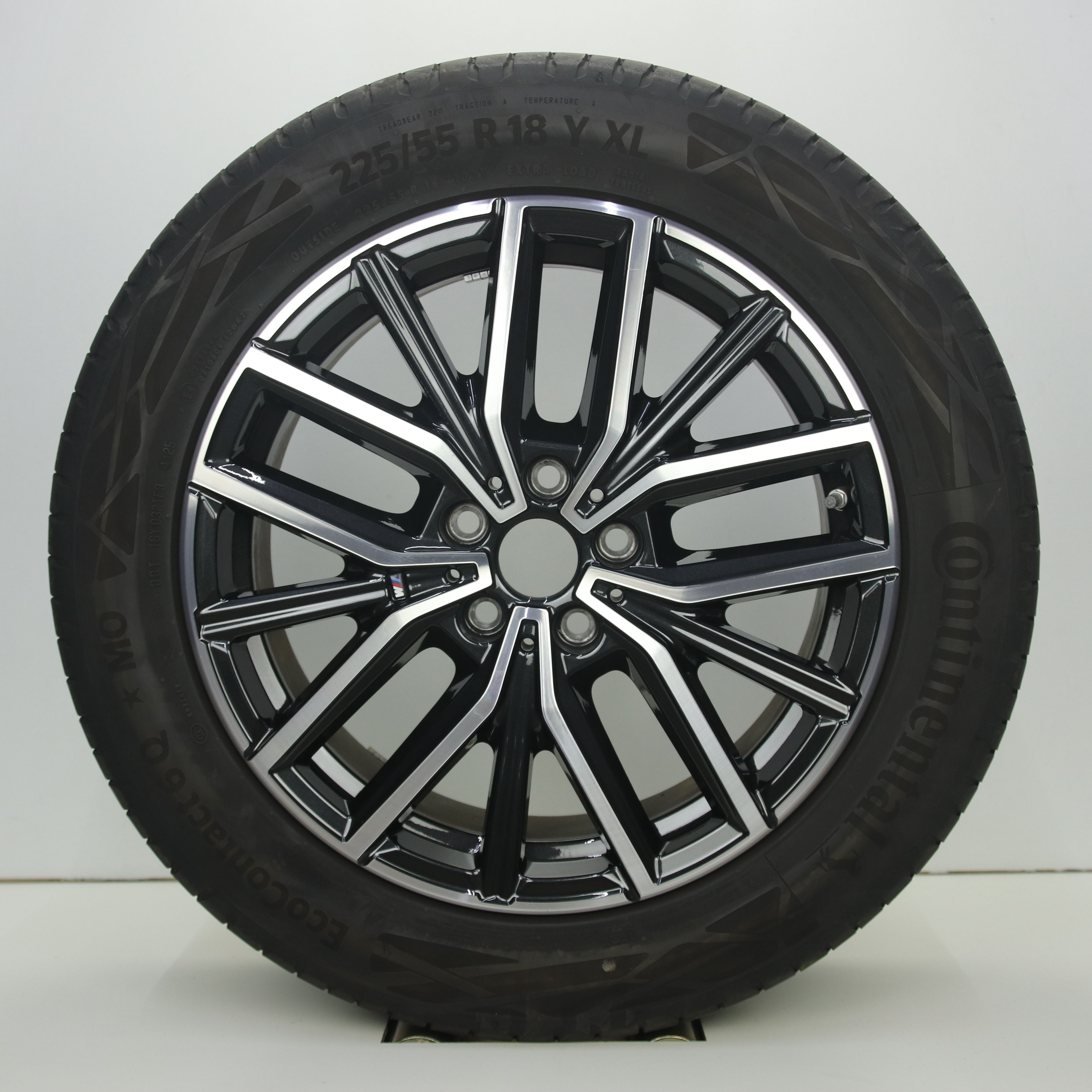 OS1007896 Originele 18 inch lichtmetalen BMW X1 styling 838M velgen 7.50X18 5X112 ET50.0 NB66.60 Antraciet gepolijst