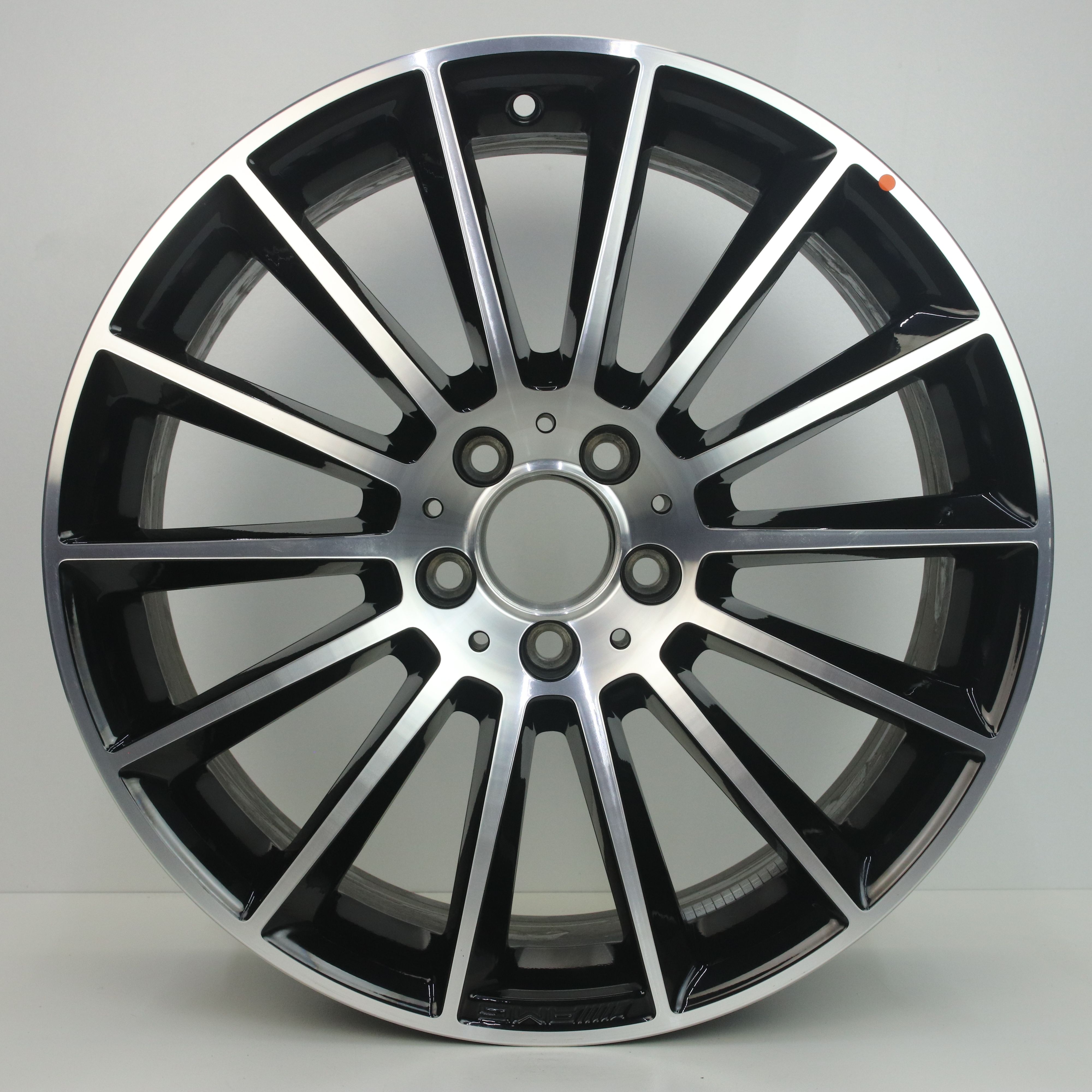 OS1004973 Originele 19 inch lichtmetalen Mercedes-Benz CLA-klasse AMG velgen 8.50X19 5X112 ET55.2 NB66.60 Zwart gepolijst