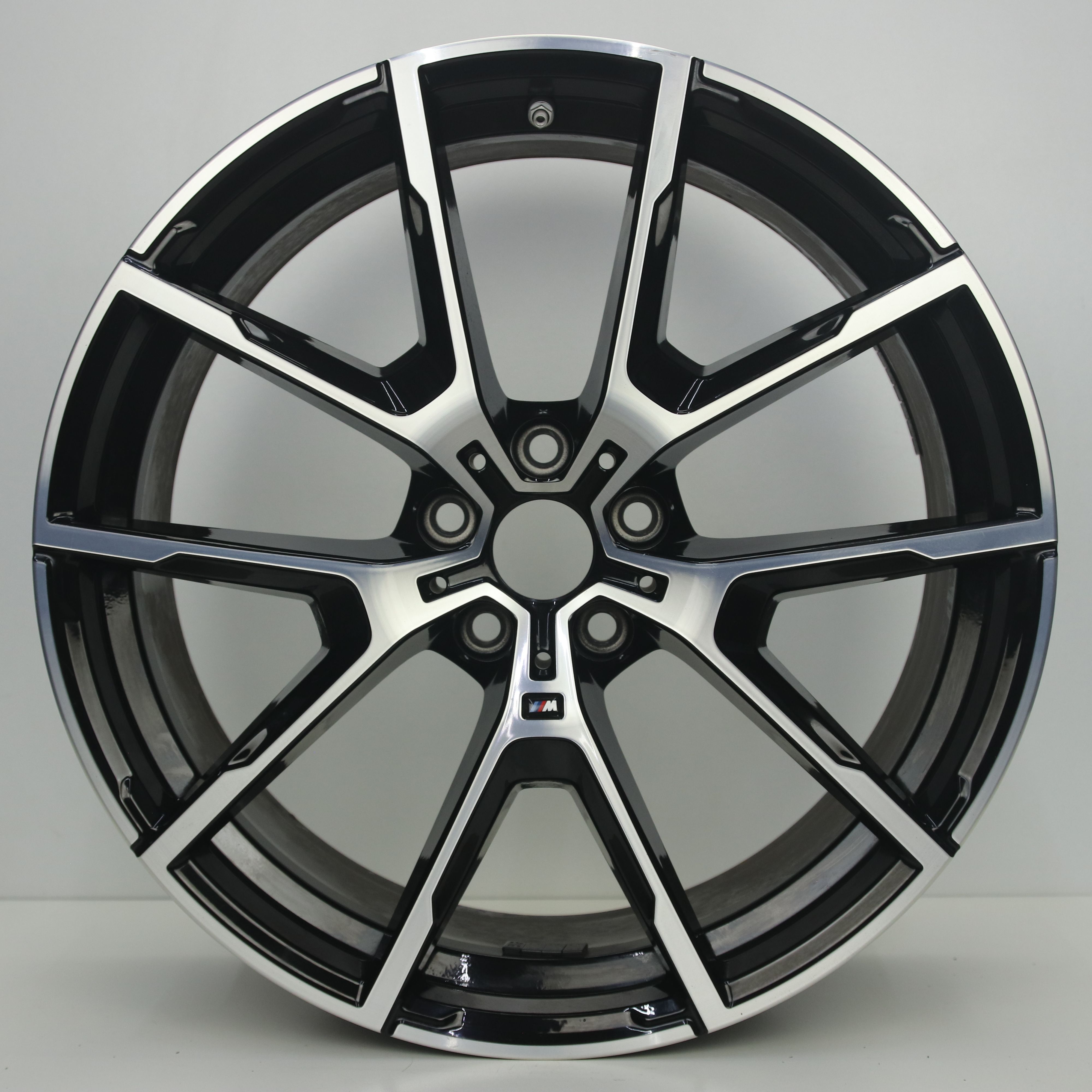 OS1007928 Originele 20 inch lichtmetalen BMW 8-serie styling 728M velgen (breedset) 8.00X20 5X112 ET26.0 NB66.60 Zwart gepolijst