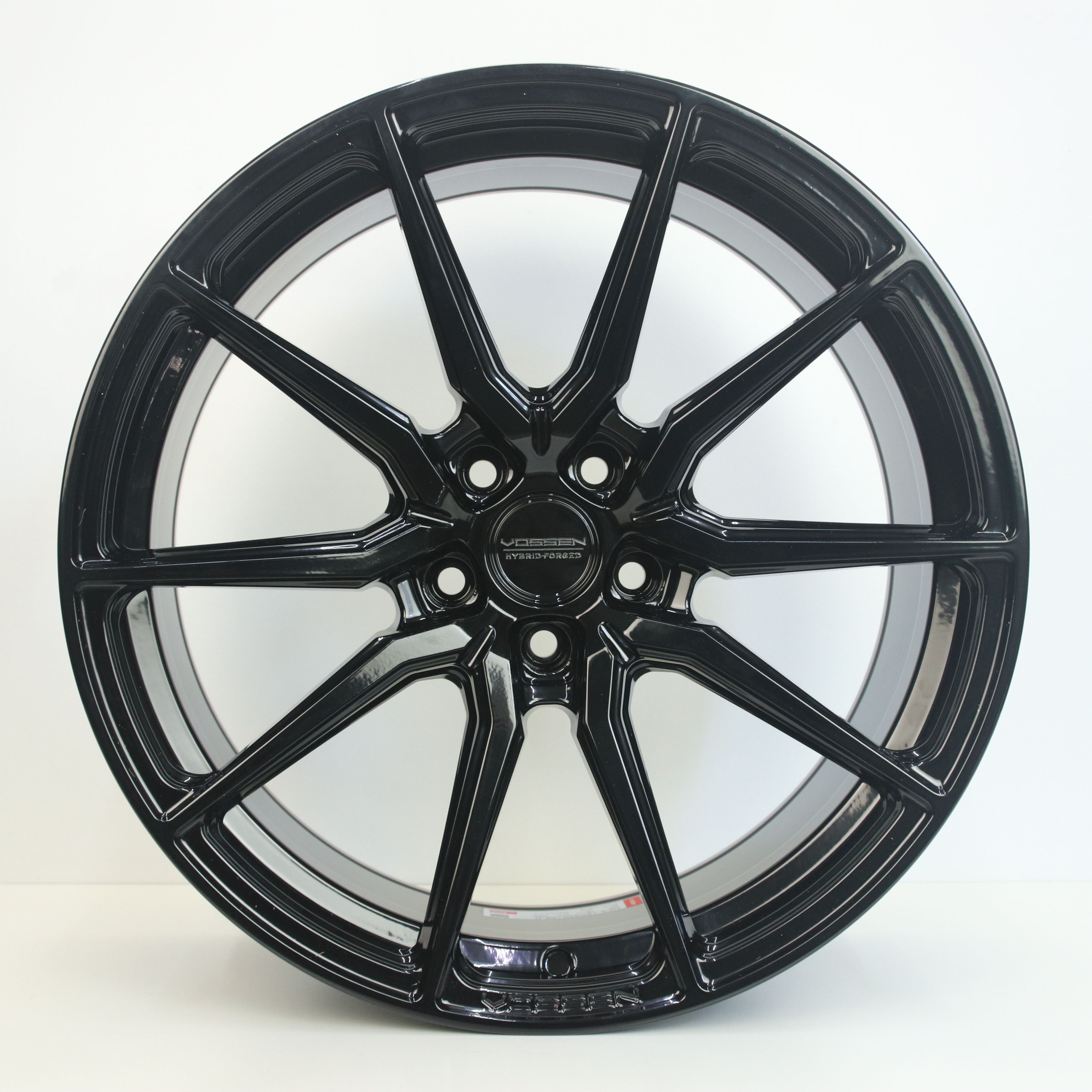 NS1002914 Set 19 inch lichtmetalen Vossen HF-3 velgen (Breedset) 8.50X19 5X112 ET33.0 NB57.10 Zwart