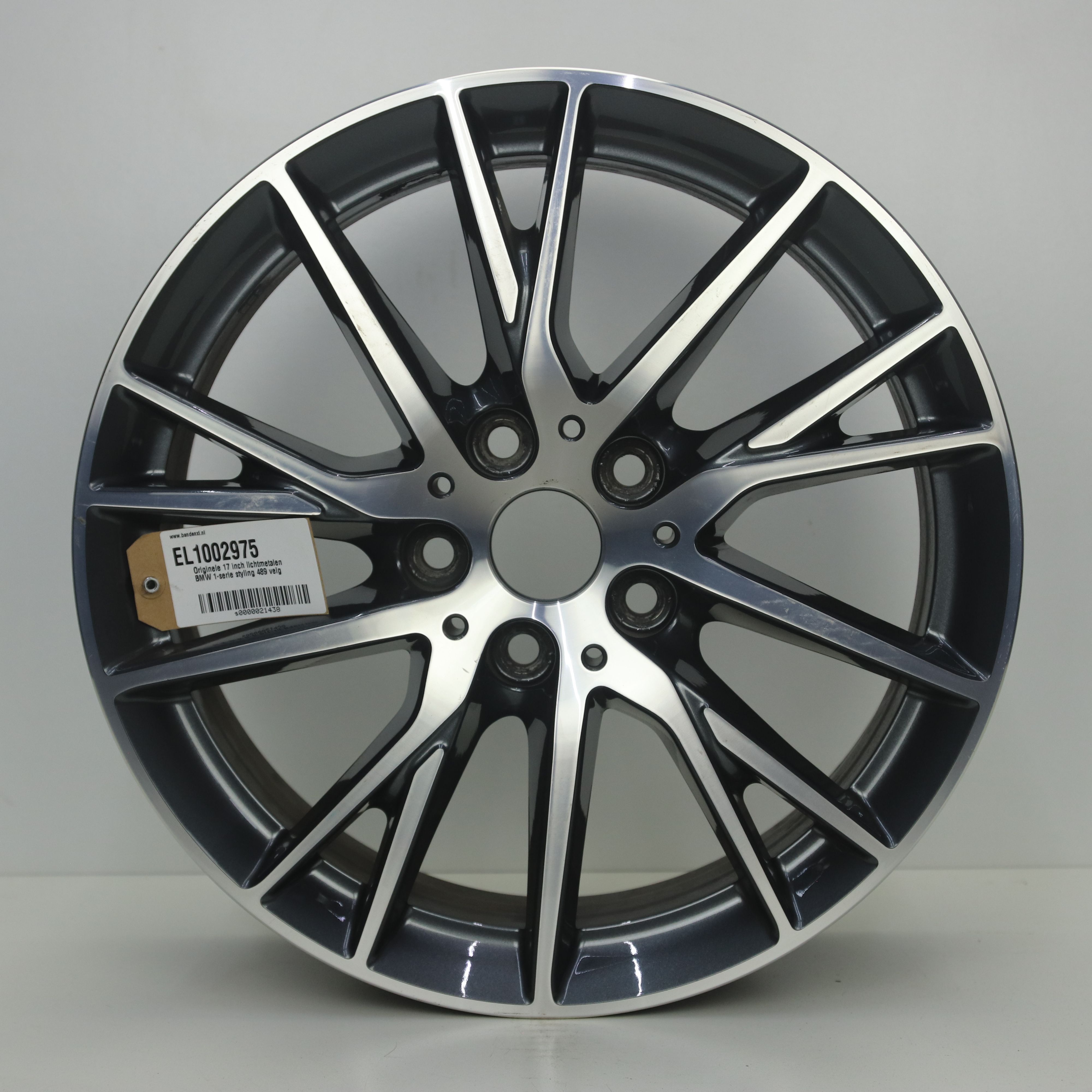 EL1002975 Originele 17 inch lichtmetalen BMW 1-serie styling 489 velg 7.00X17 5X112 ET47.0 NB66.60 Antraciet gepolijst