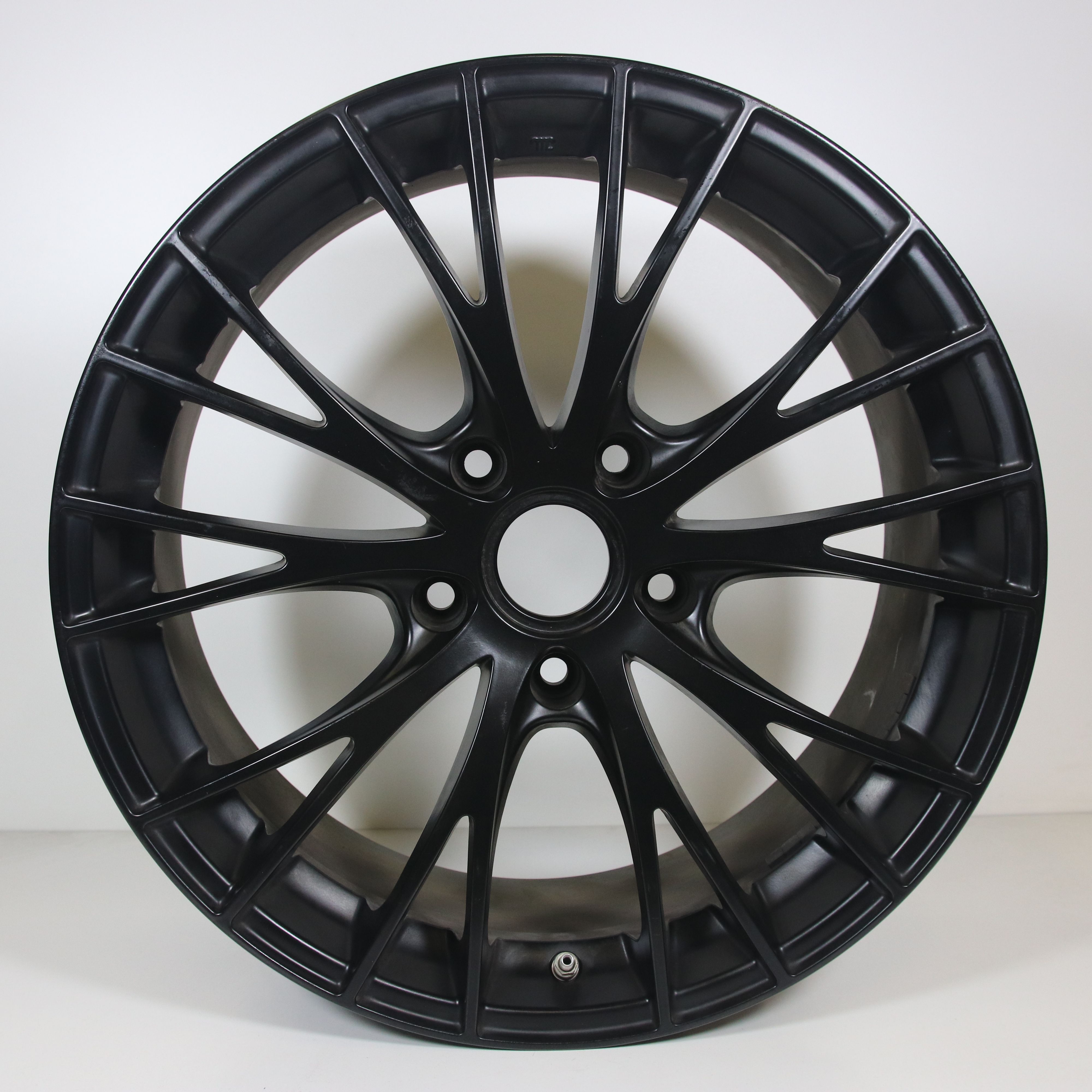 OS1001418 Set 19 inch lichtmetalen Mak velgen (breedset) 8.50X19 5X130 ET48.0 NB71.60 Zwart