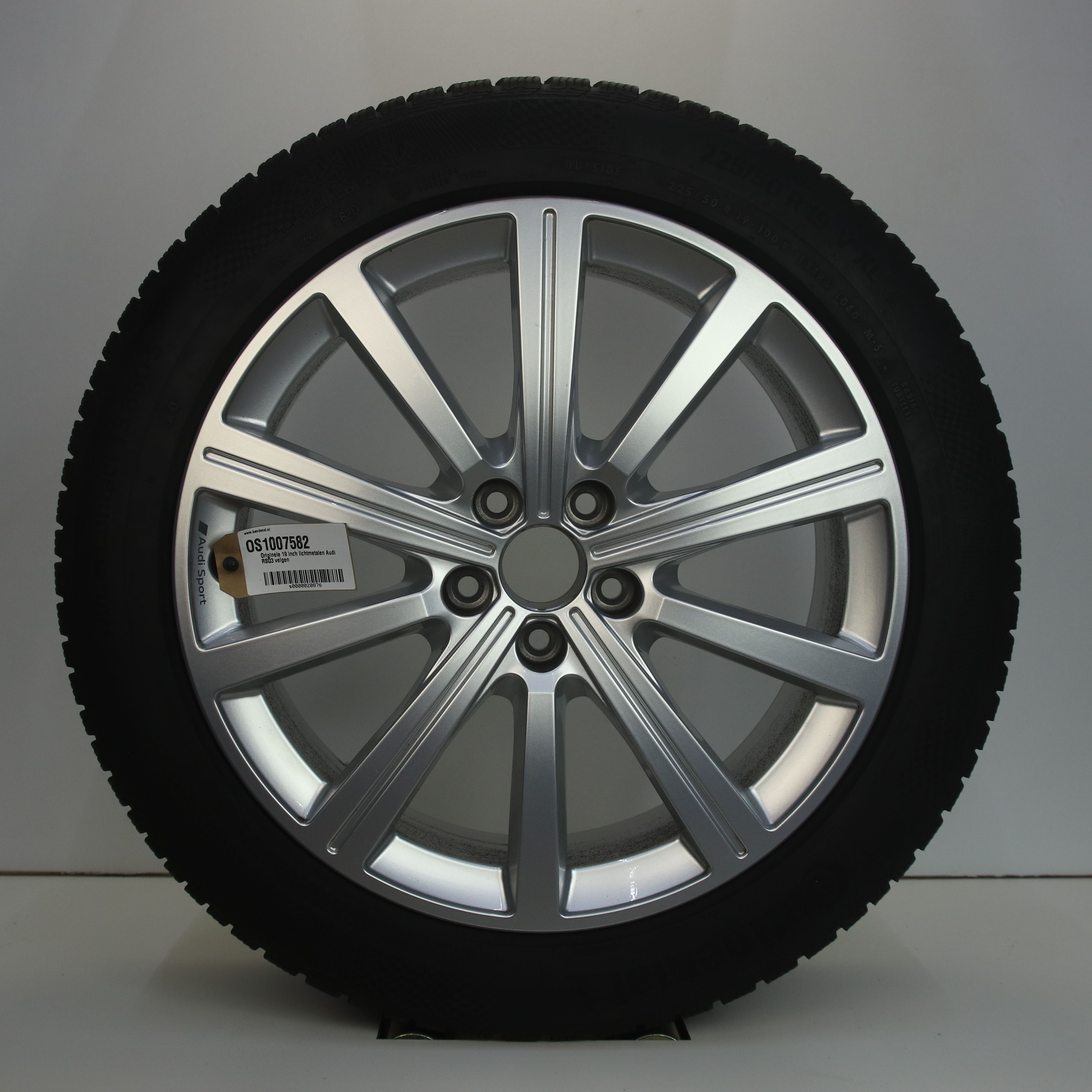 OS1007582 Originele 19 inch lichtmetalen Audi RSQ3 velgen 7.50X19 5X112 ET38.0 NB57.10 Zilver