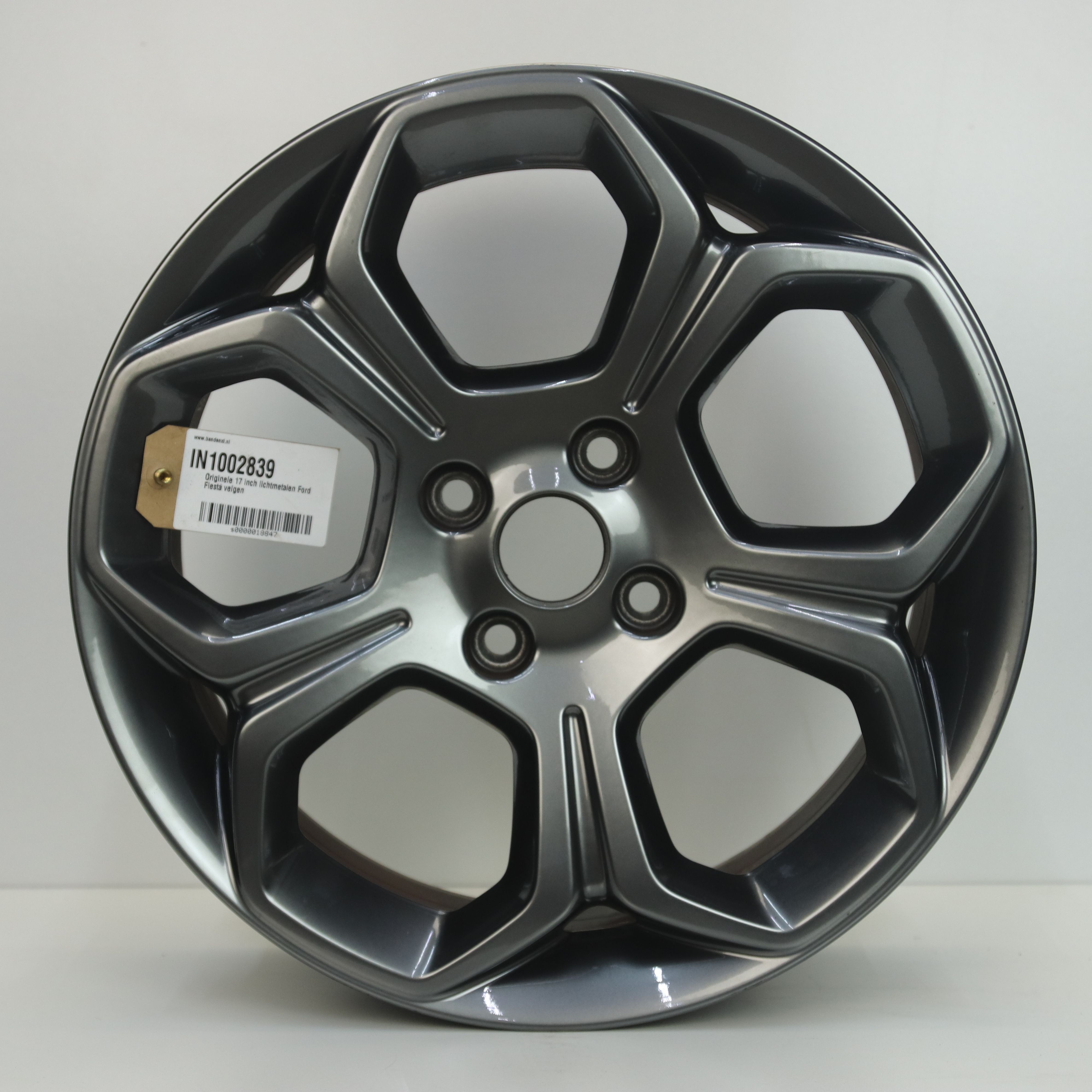 IN1002839 Originele 17 inch lichtmetalen Ford Fiesta velgen 7.00X17 4X108 ET37.5 NB63.40 Antraciet