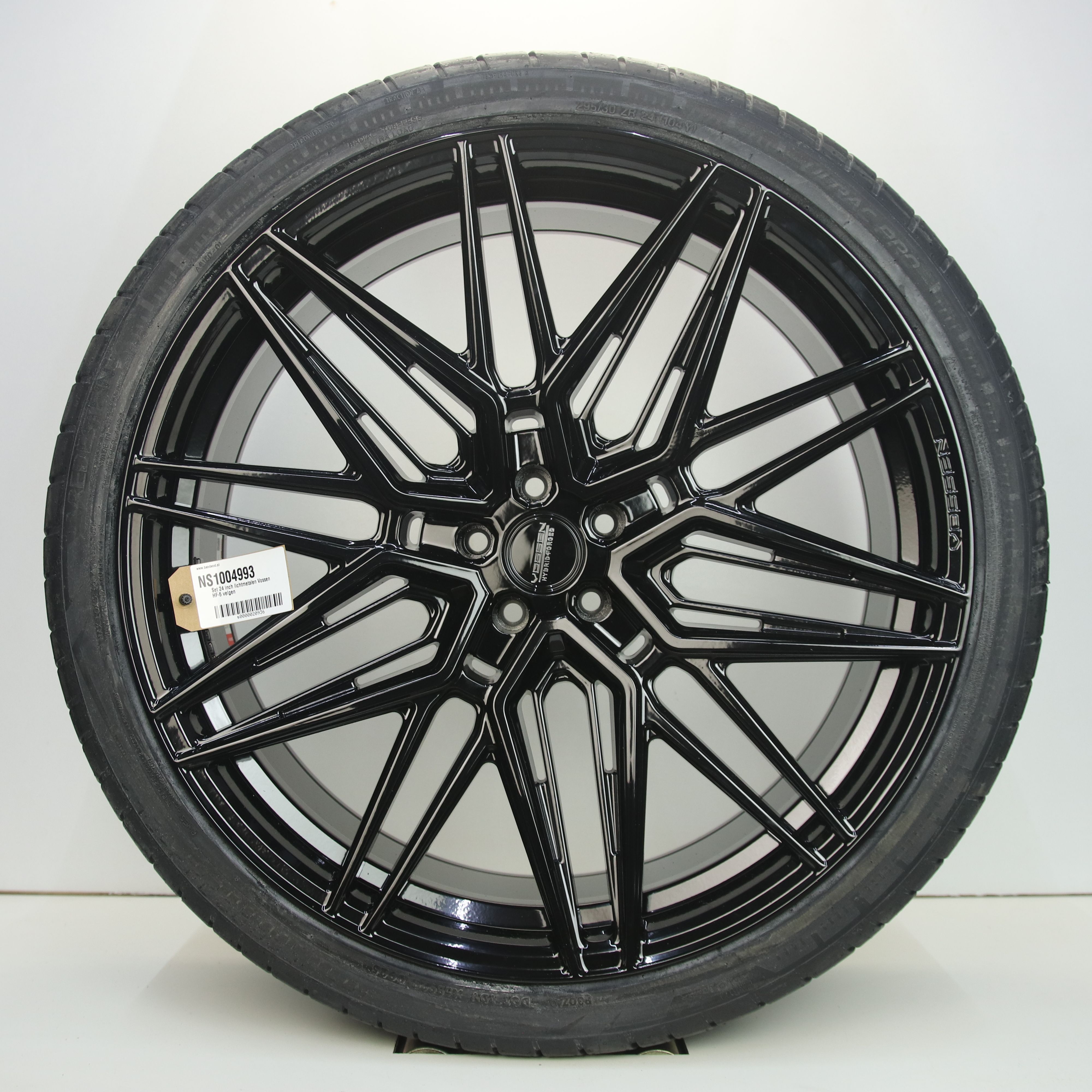 NS1004993 Set 24 inch lichtmetalen Vossen HF-5 velgen 10.00X24 5X112 ET6.0 NB66.50 Zwart