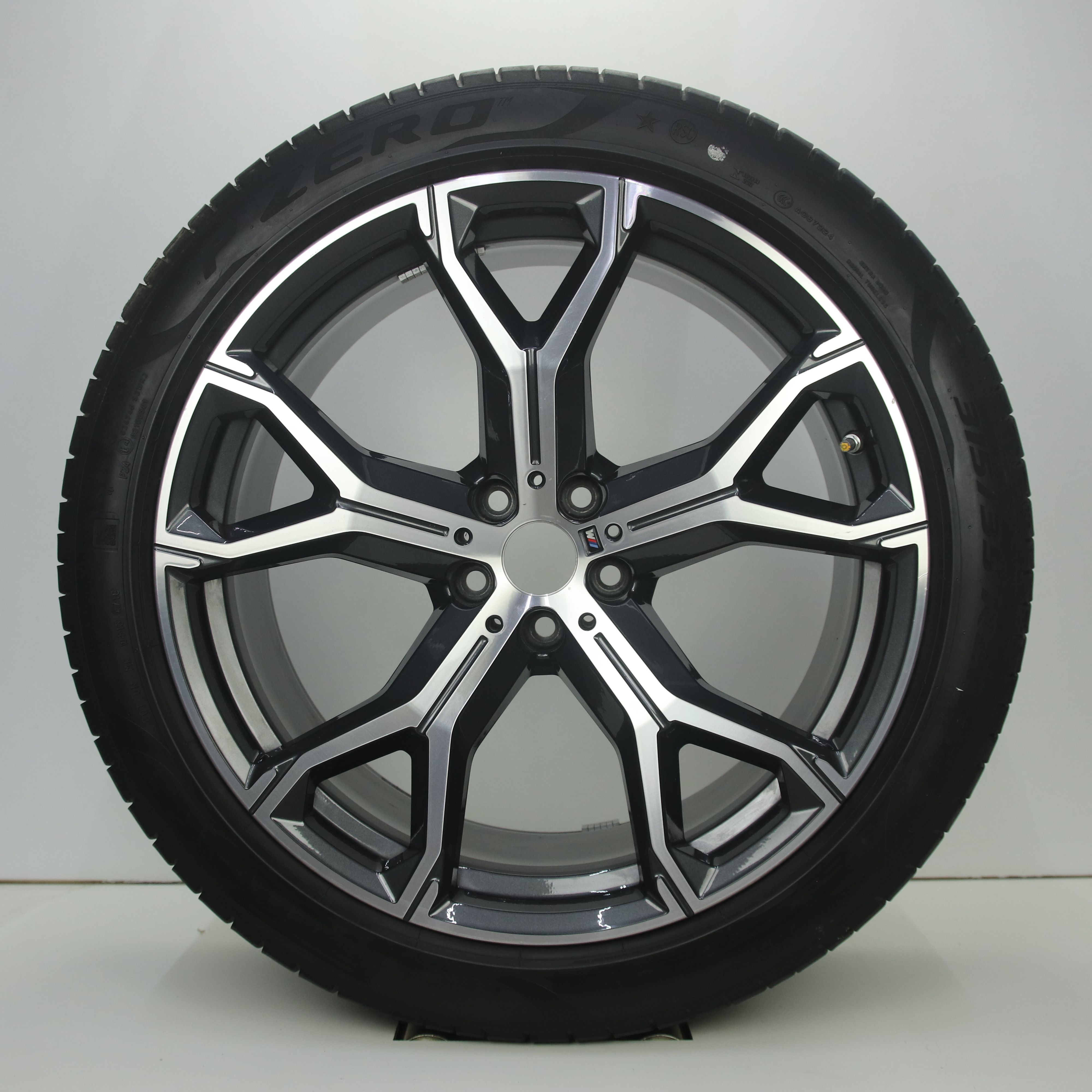 OS1007672 Originele 21 inch lichtmetalen BMW X5 styling M741 velgen (Breedset) 9.50X21 5X112 ET37.0 NB66.60 Antraciet gepolijst