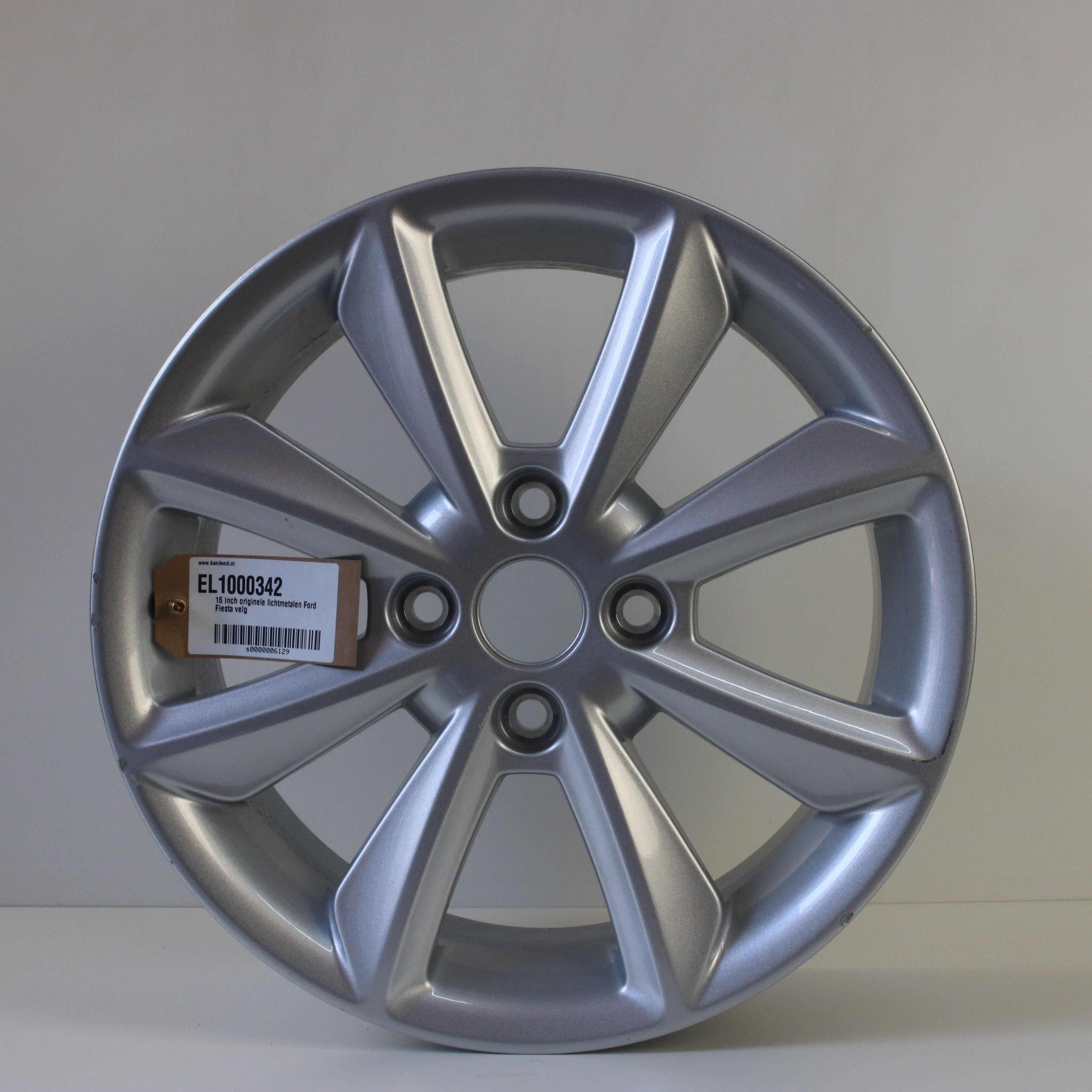 EL1000342 16 inch originele lichtmetalen Ford Fiesta velg 6.50X16 4X108 ET47.5 NB63.40 Zilver