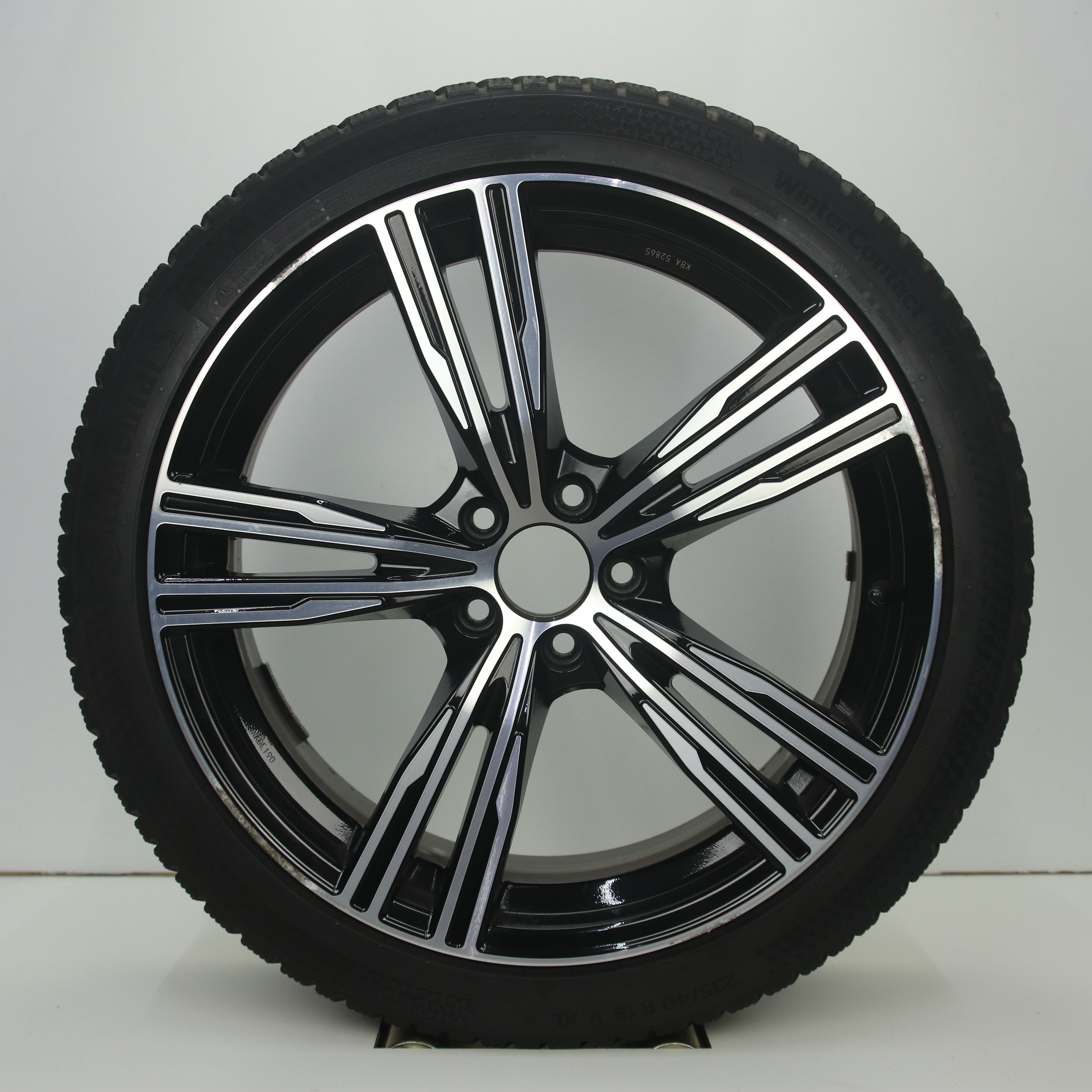 OS1007720 Set 19 inch lichtmetalen universele velgen 8.00X19 5X108 ET40.0 NB63.40 Zwart gepolijst