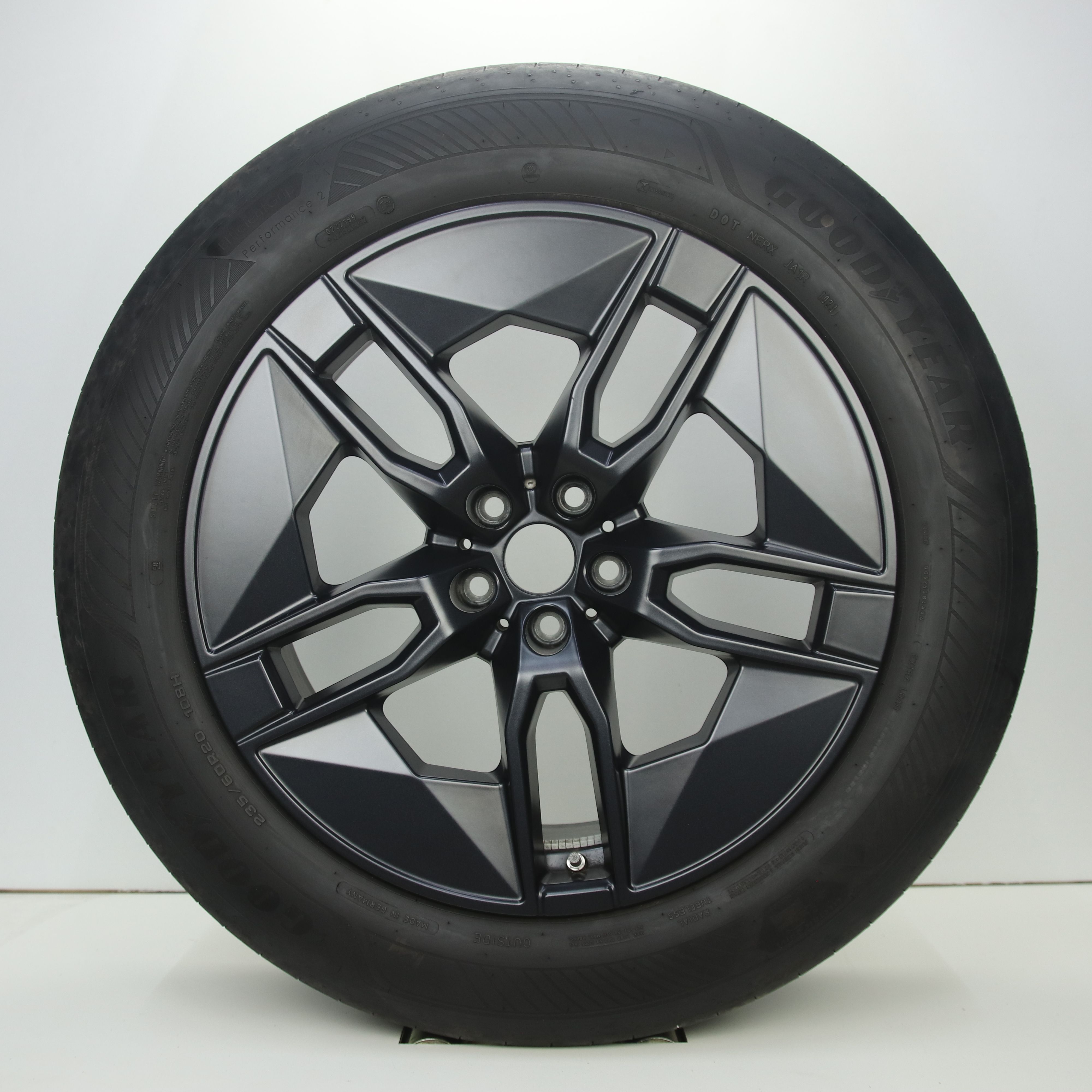 OS1007671 Originele 20 inch lichtmetalen BMW iX i20 styling 1002 velgen 8.50X20 5X112 ET28.0 NB66.60 Antraciet