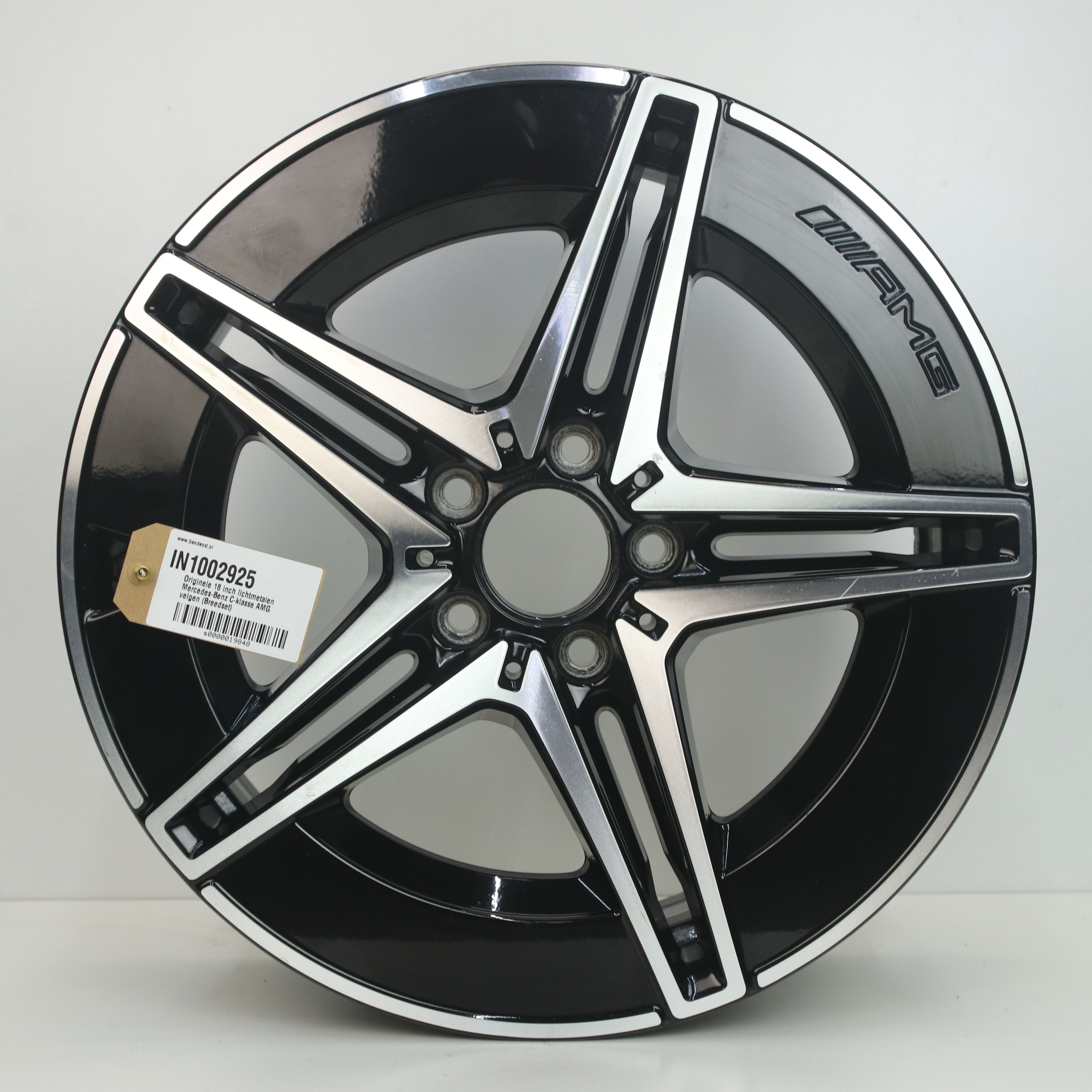 IN1002925 Originele 18 inch lichtmetalen Mercedes-Benz C-klasse AMG velgen (Breedset) 7.50X18 5X112 ET40.0 NB66.60 Zwart gepolijst