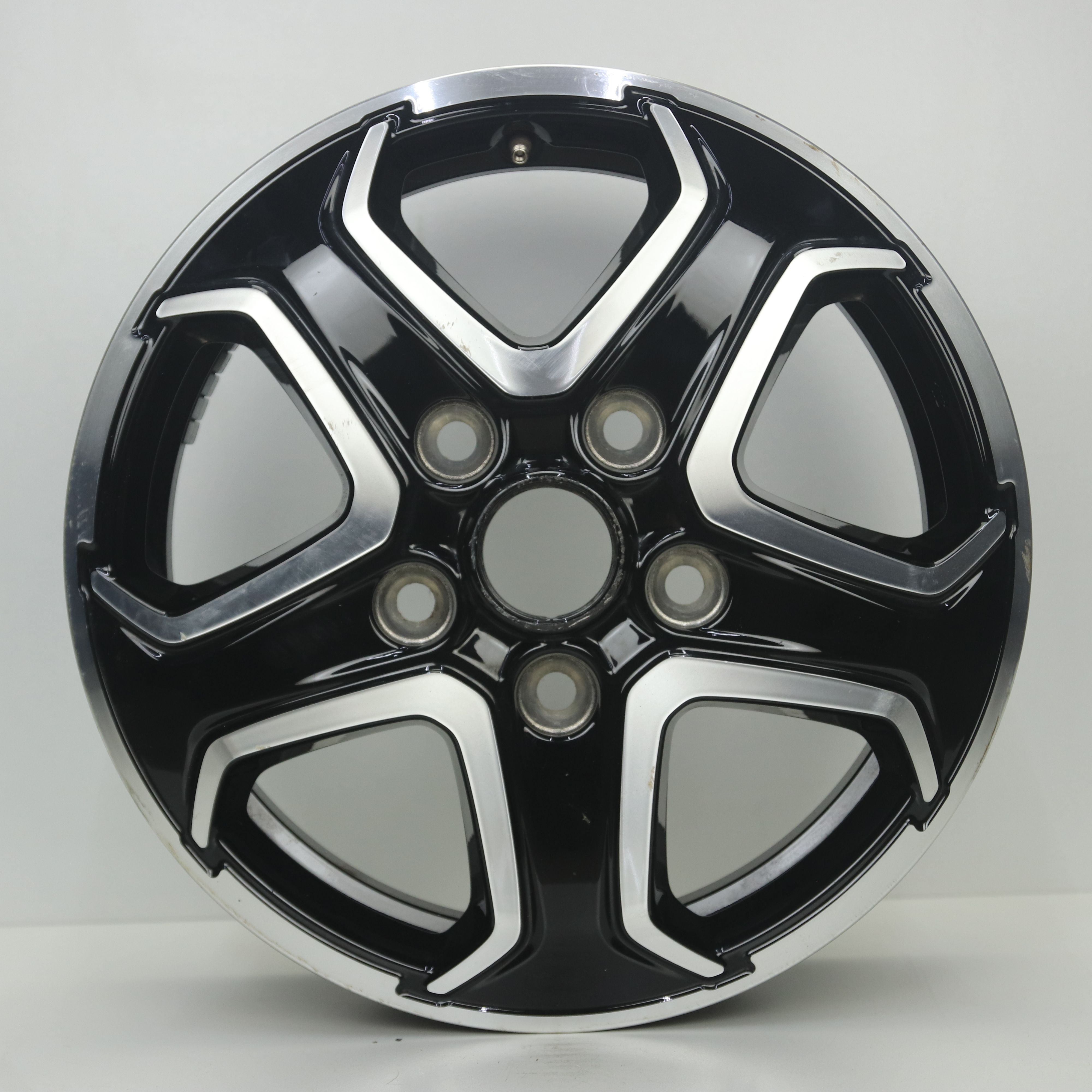 OS1007725 Originele 16 inch lichtmetalen Fiat Ducato Maxi velgen 6.00X16 5X130 ET68.0 NB78.10 Zwart gepolijst