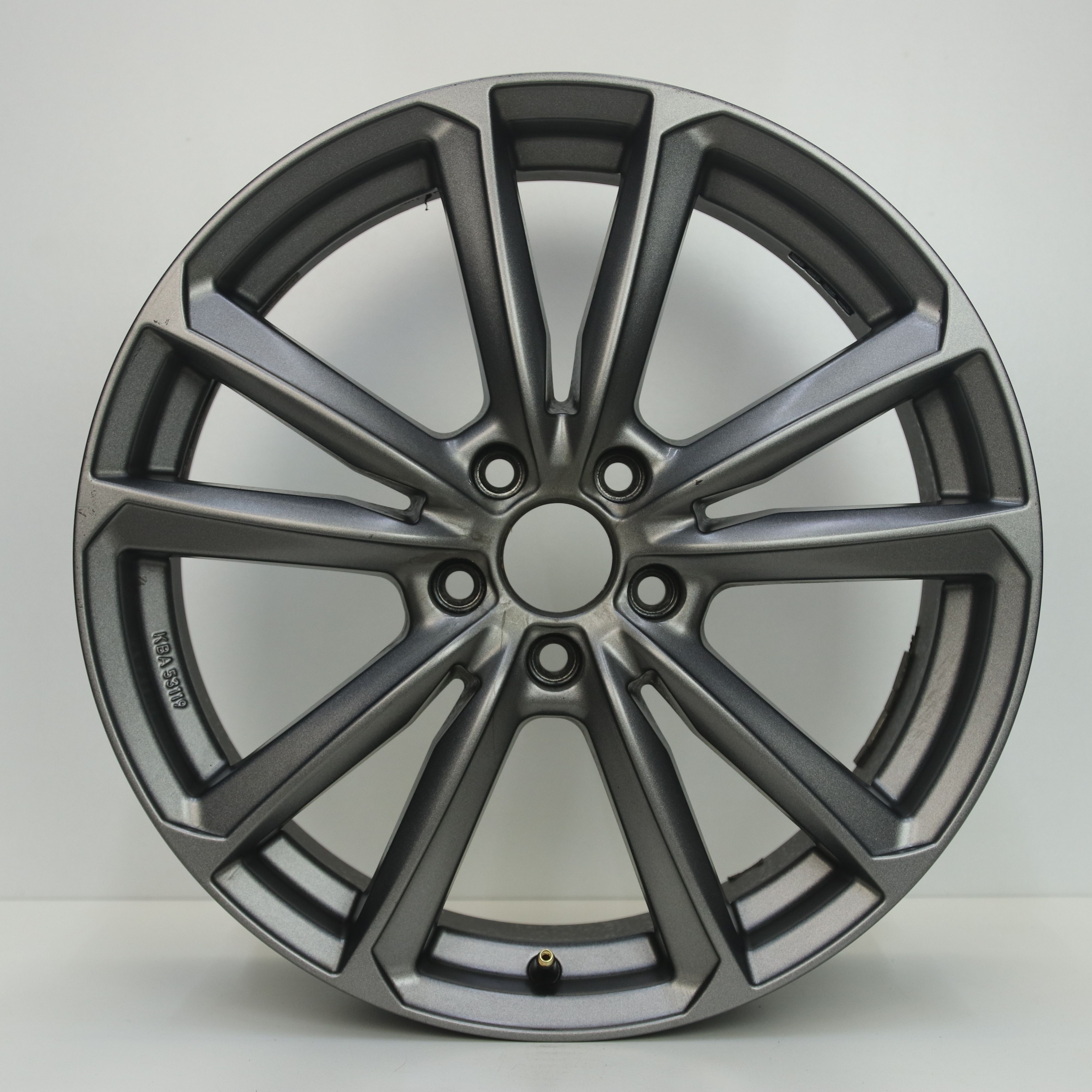 OS1006941 Set 18 inch lichtmetalen AEZ velgen 7.50X18 5X108 ET48.0 NB70.10 Antraciet