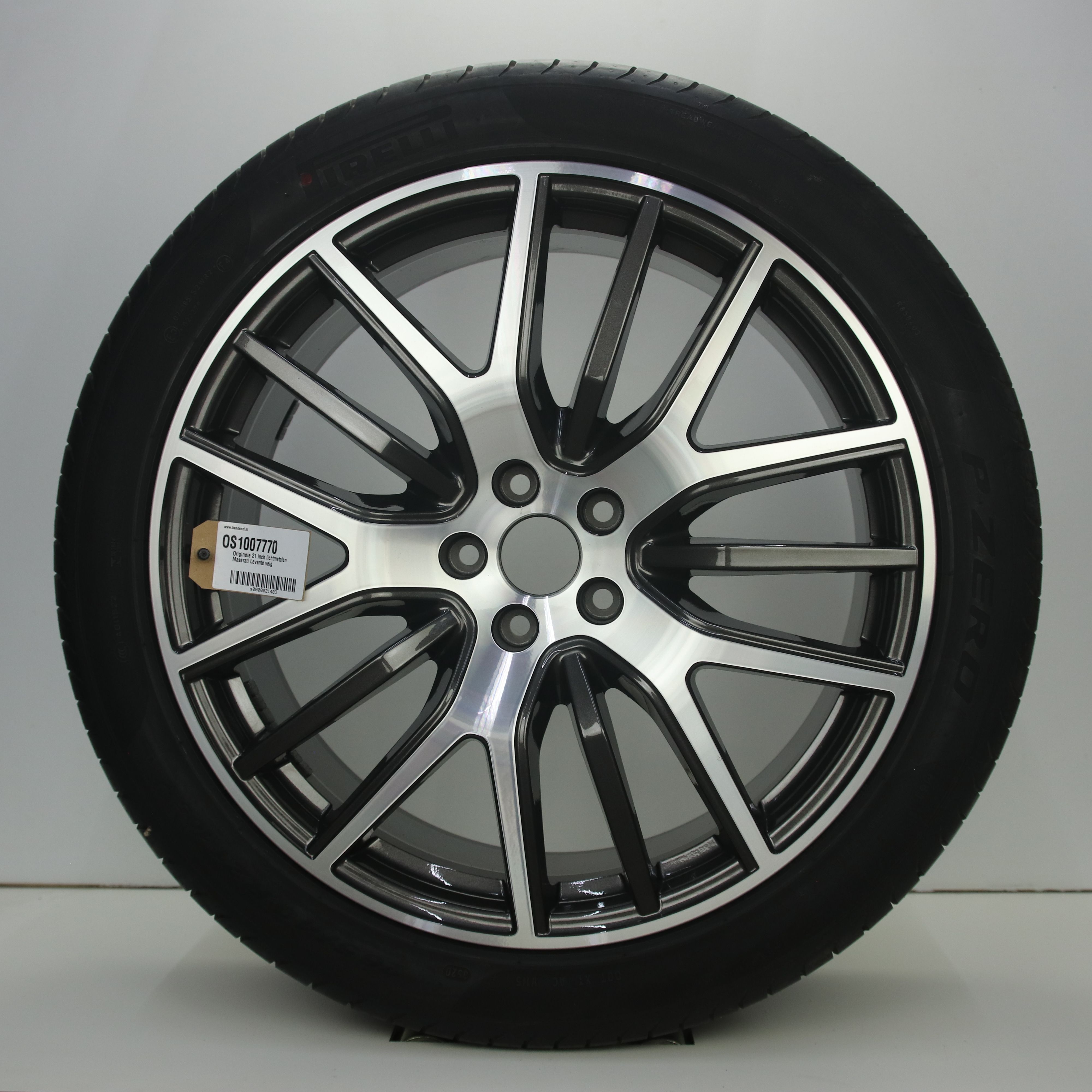 OS1007770 Originele 21 inch lichtmetalen Maserati Levante velgen (breedset) 9.00X21 5X114.3 ET40.5 NB67.10 Antraciet gepolijst