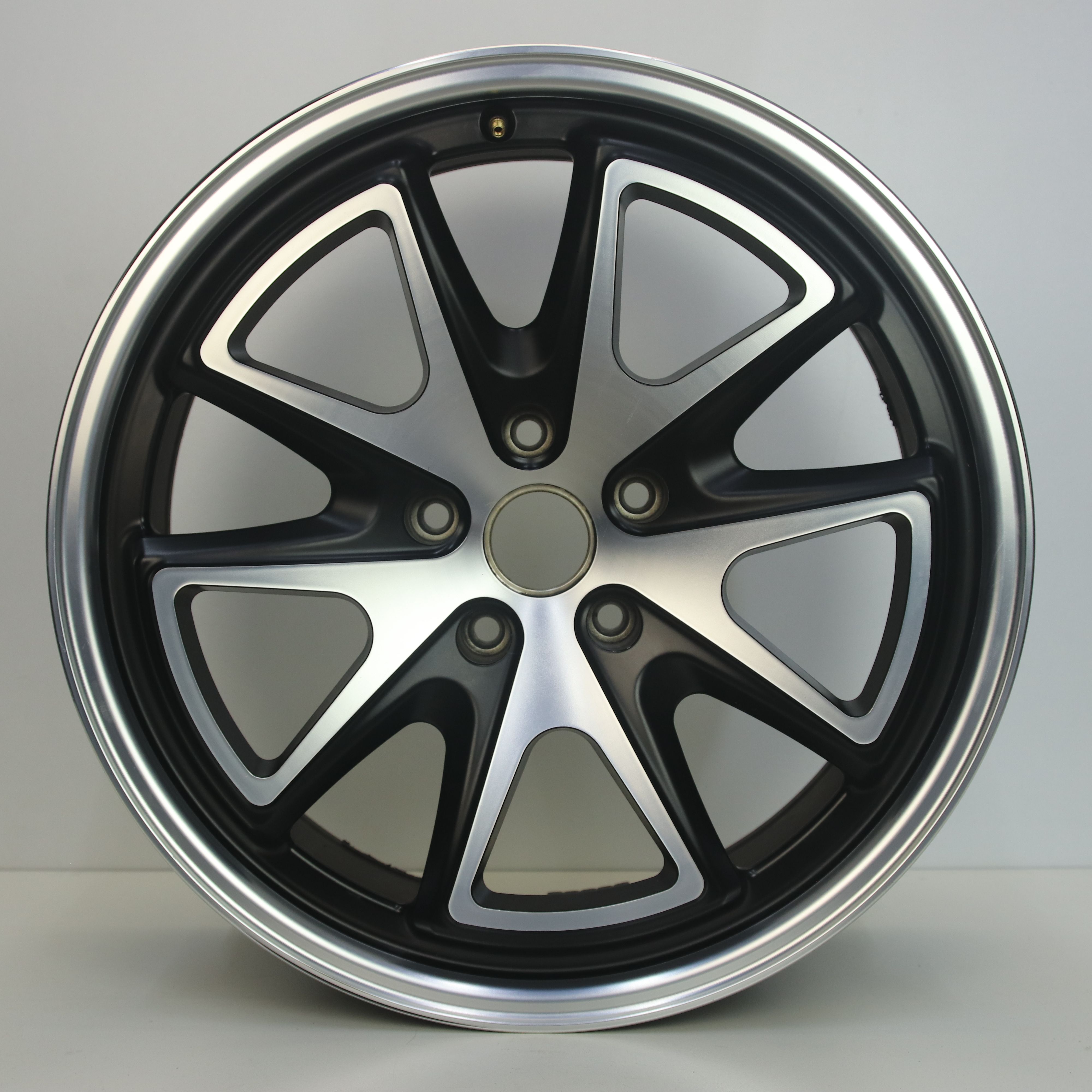 IN1002958 Set 20 inch lichtmetalen Universele velgen geschikt voor Jeep Wrangler 9.00X20 5X127 ET25.0 NB71.60 Mat zwart gepolijst