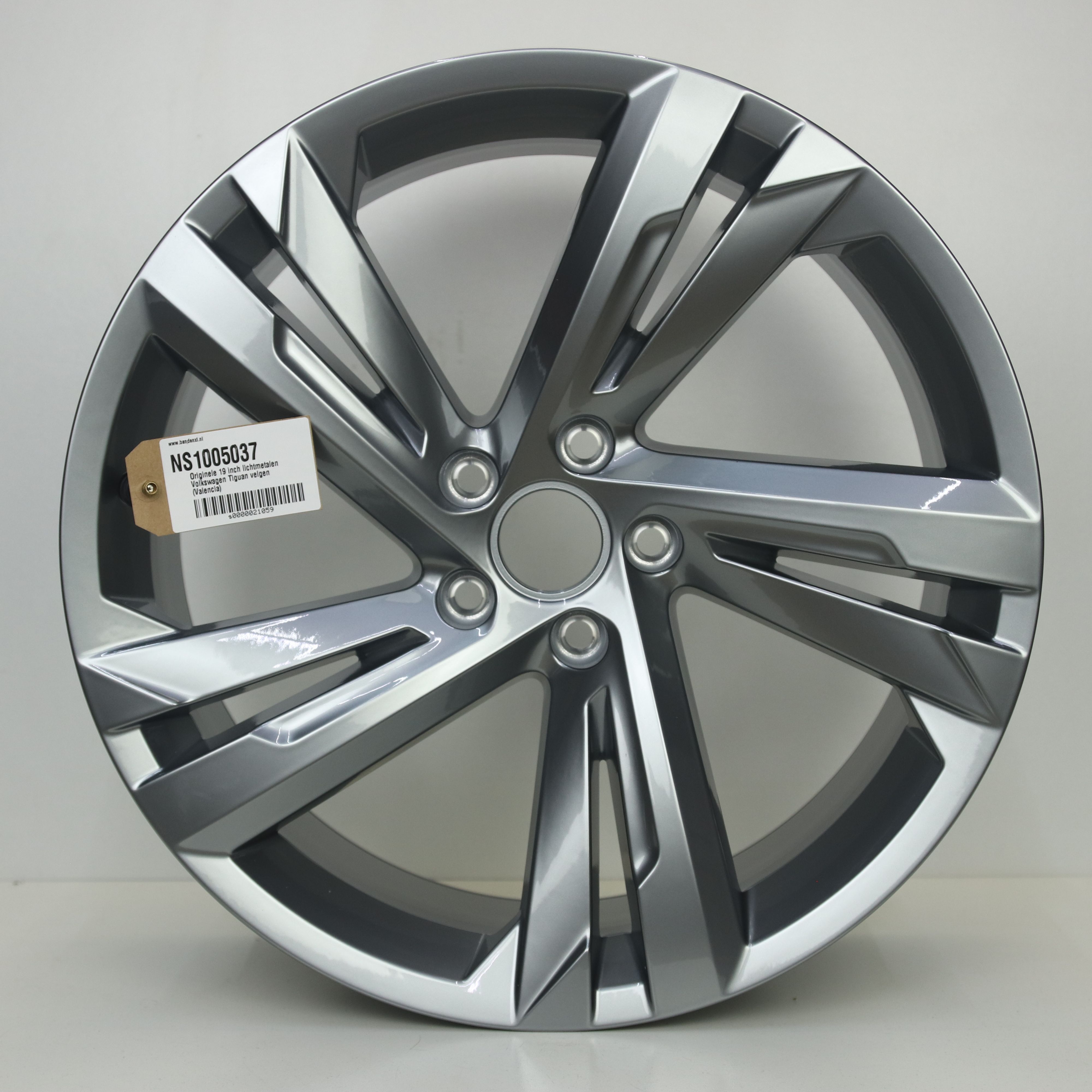 NS1005037 Originele 19 inch lichtmetalen Volkswagen Tiguan velgen (Valencia) 8.50X19 5X112 ET38.0 NB57.10 Antraciet