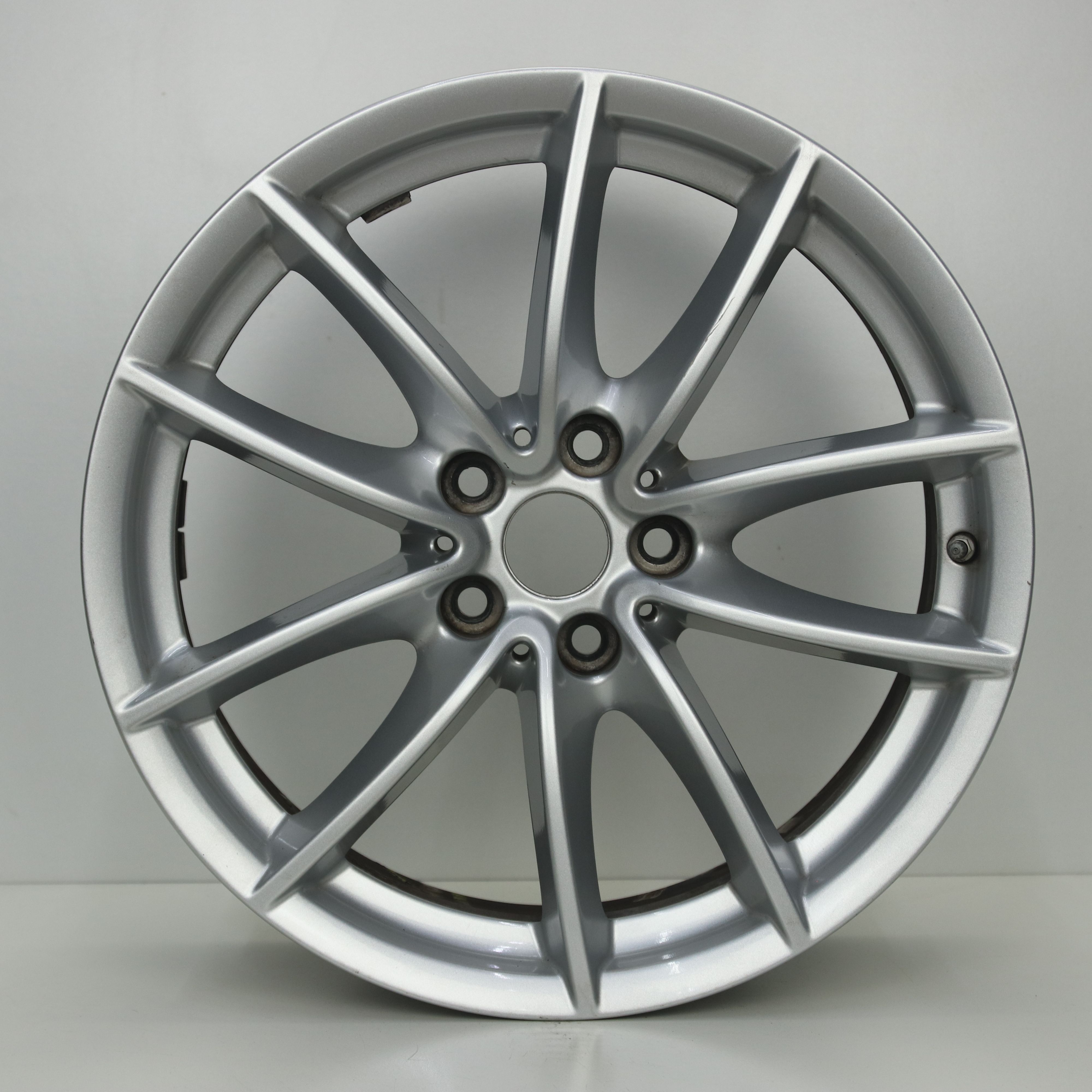 IN1003168 Originele 18 inch lichtmetalen BMW X3 styling 618 velgen 7.00X18 5X112 ET22.0 NB66.60 Zilver