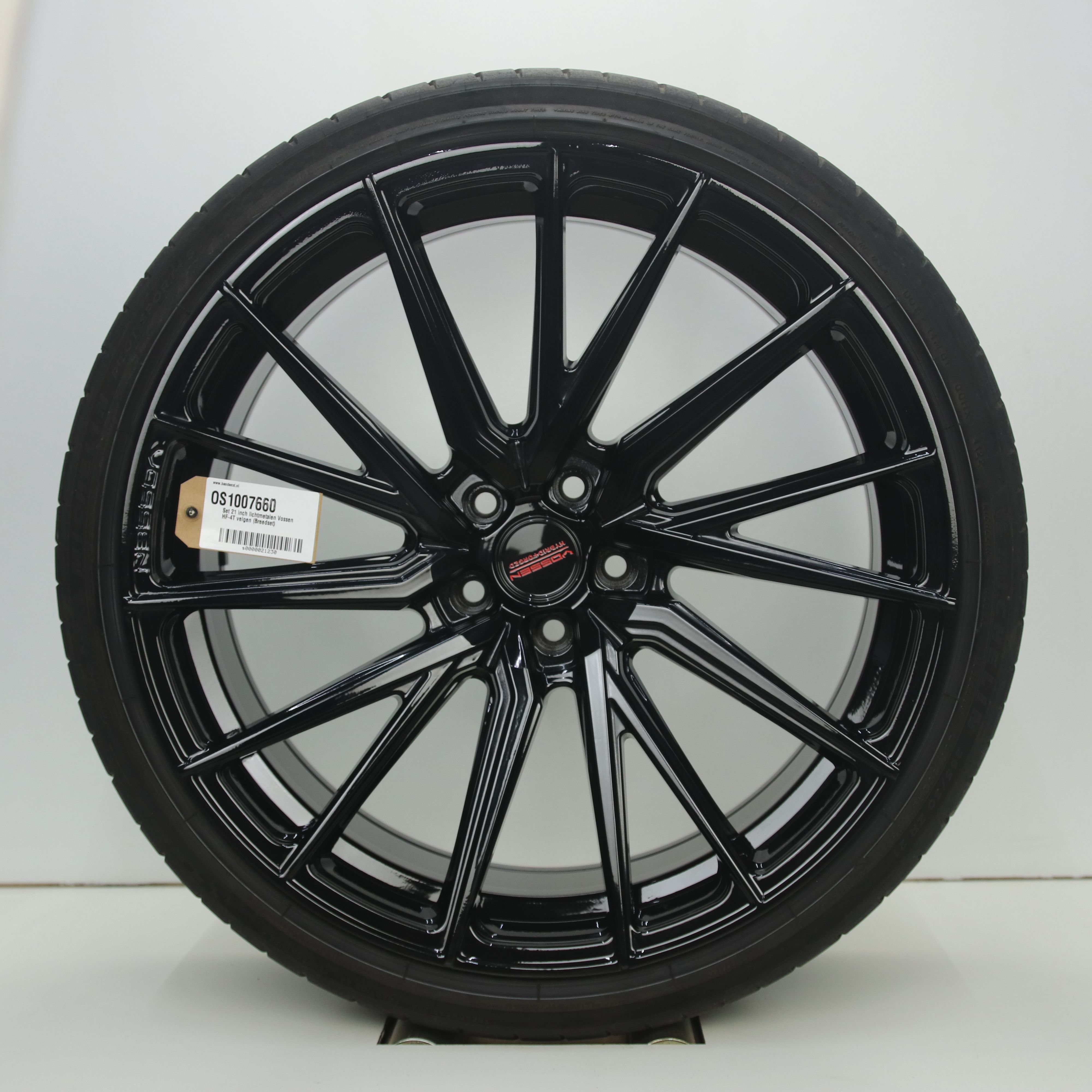 OS1007660 Set 21 inch lichtmetalen Vossen HF-4T velgen (Breedset) 9.50X21 5X112 ET12.0 NB66.60 Zwart