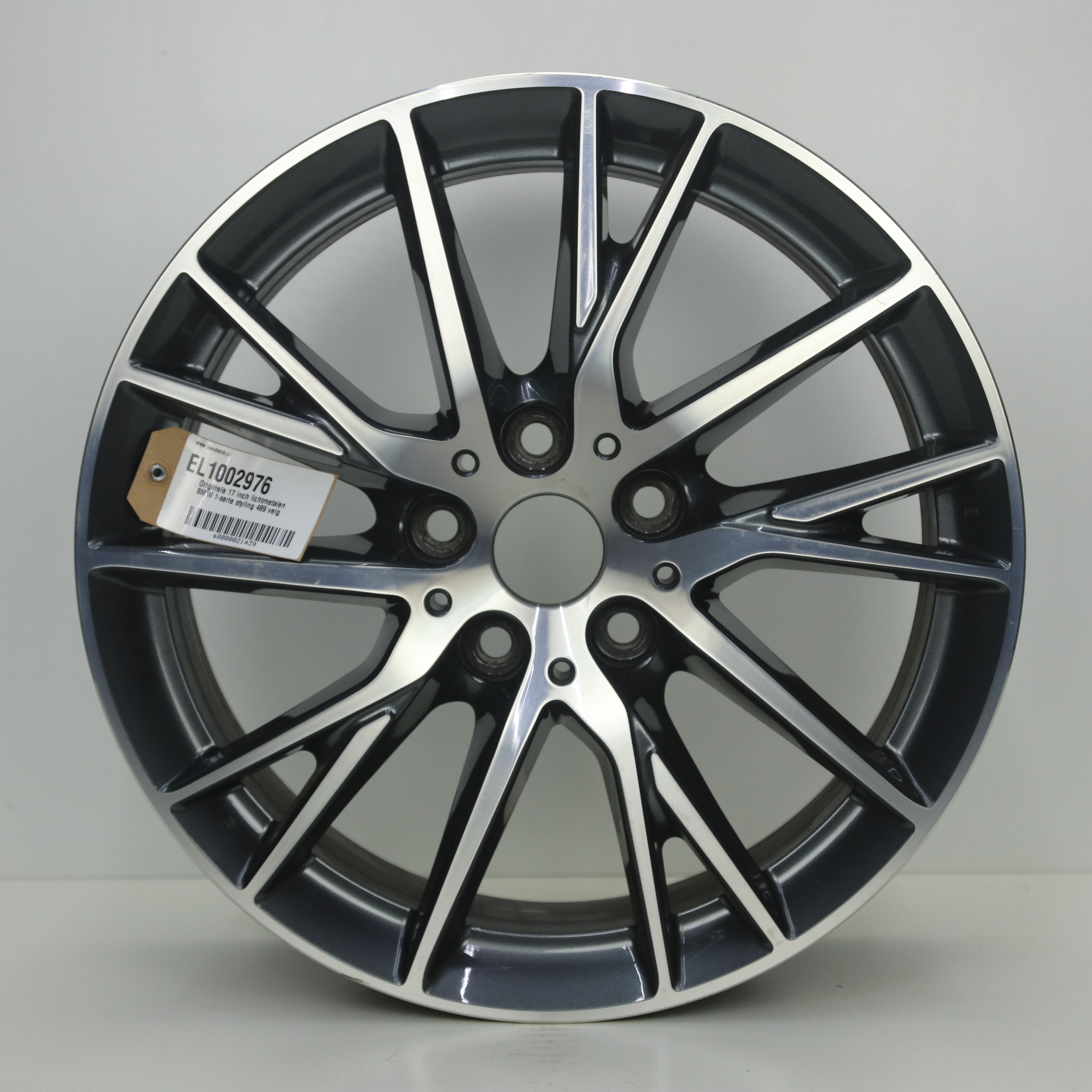 EL1002976 Originele 17 inch lichtmetalen BMW 1-serie styling 489 velg 7.00X17 5X112 ET47.0 NB66.60 Antraciet gepolijst