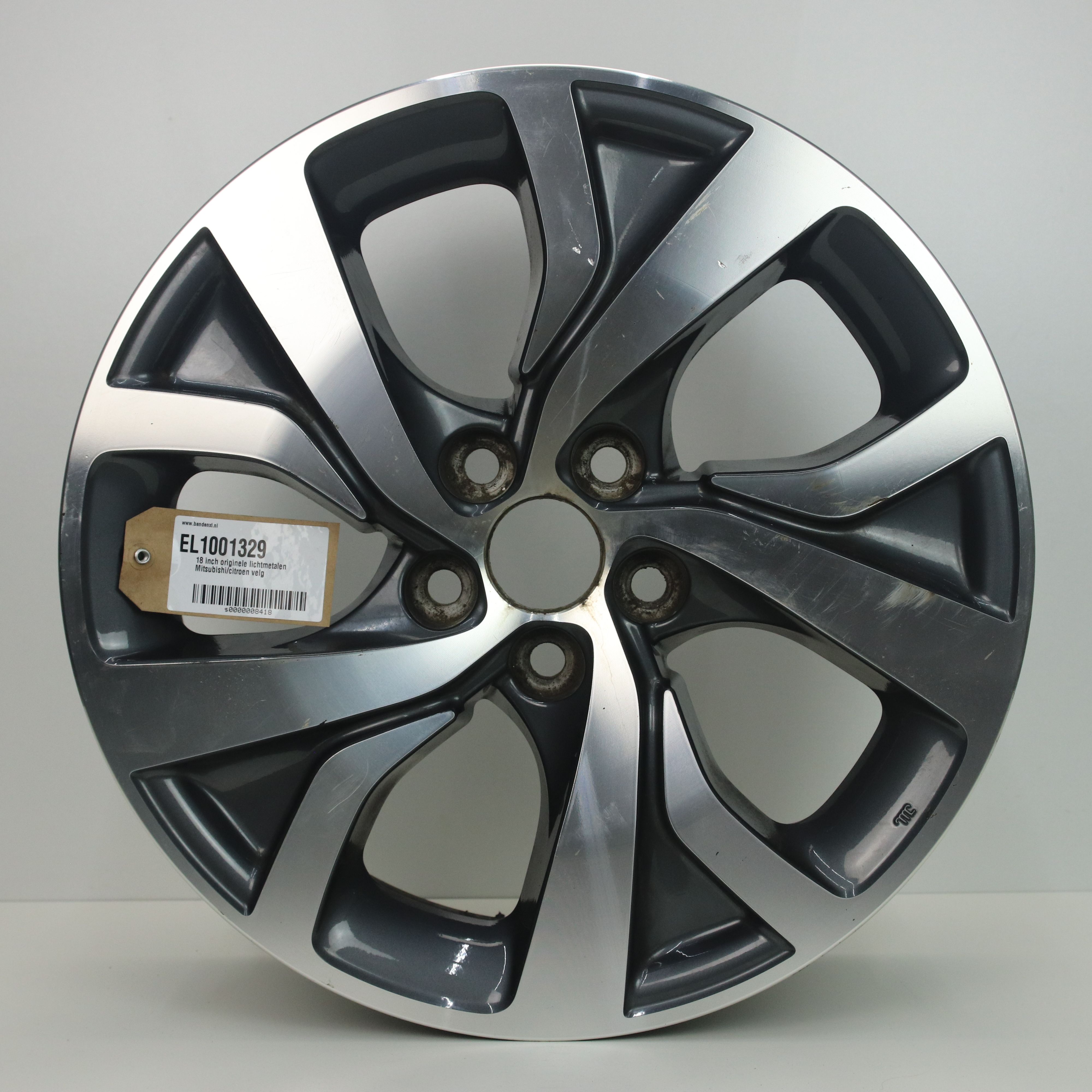 EL1001329 18 inch originele lichtmetalen Mitsubishi/citroen velg 7.00X18 5X114.3 ET38.0 NB67.10 Antraciet gepolijst