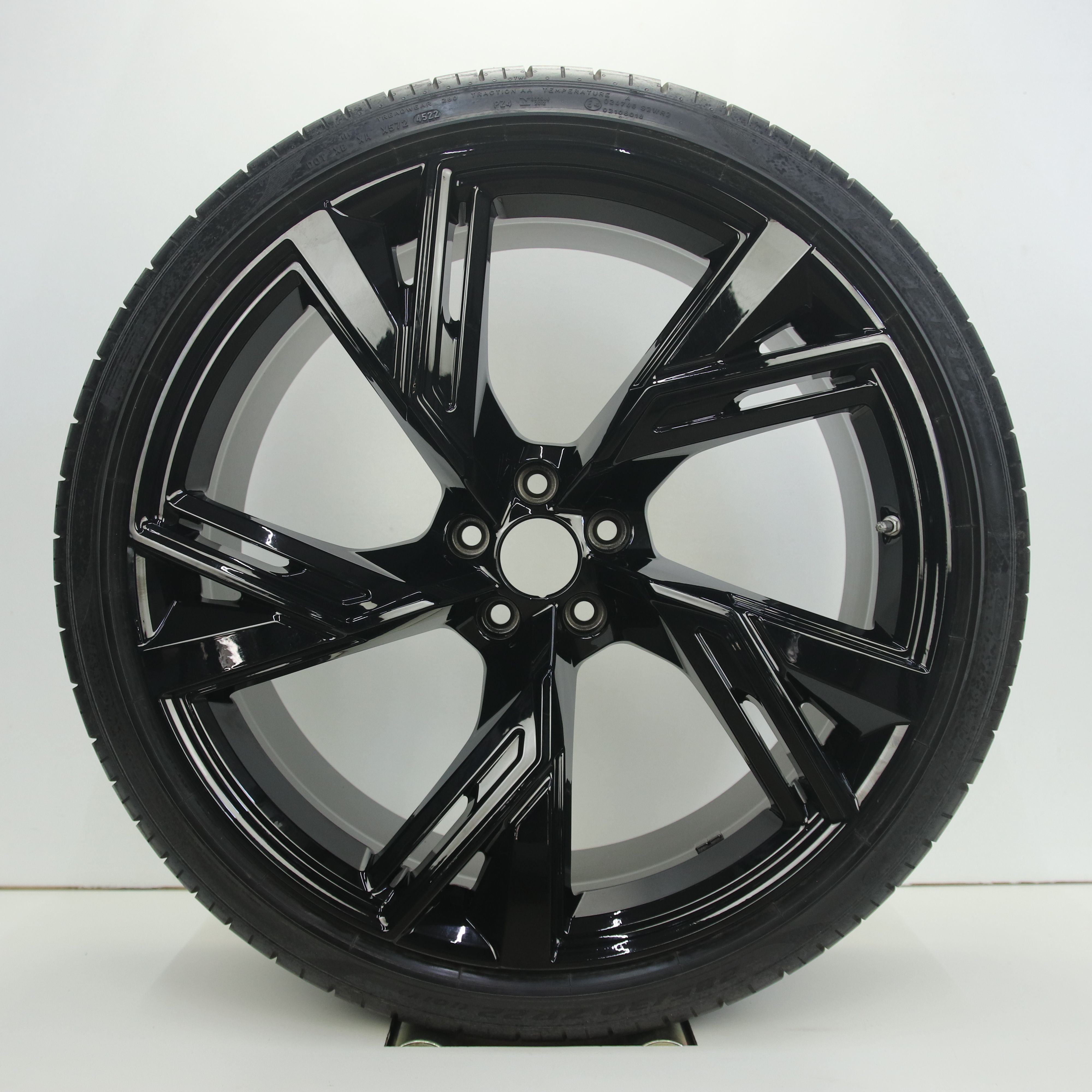 OS1007830 Originele 22 inch lichtmetalen Audi RS6 velgen 10.50X22 5X112 ET19.0 NB66.60 Zwart