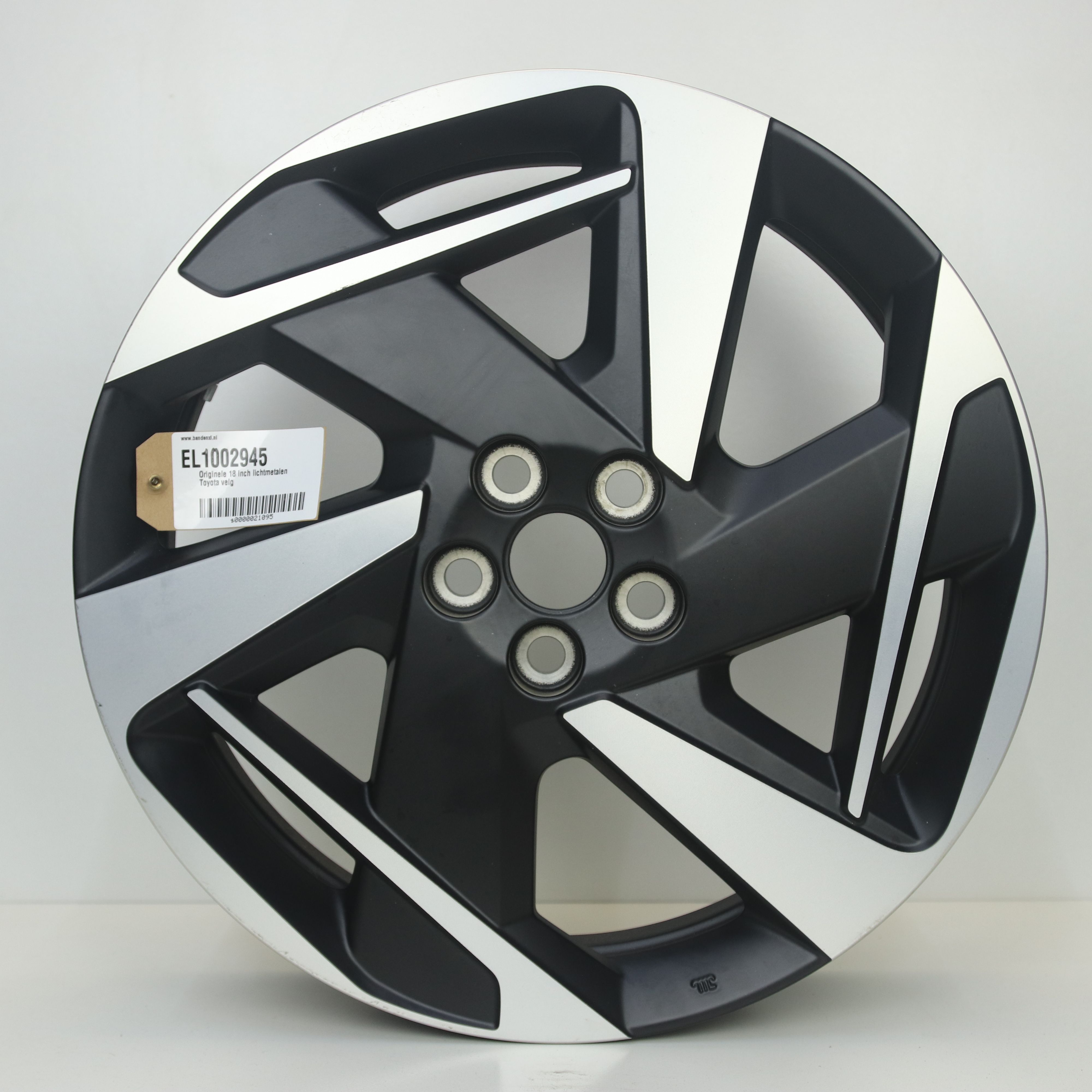 EL1002945 Originele 18 inch lichtmetalen Toyota velg 5.00X18 5X114.3 ET40.0 NB60.10 Mat zwart gepolijst