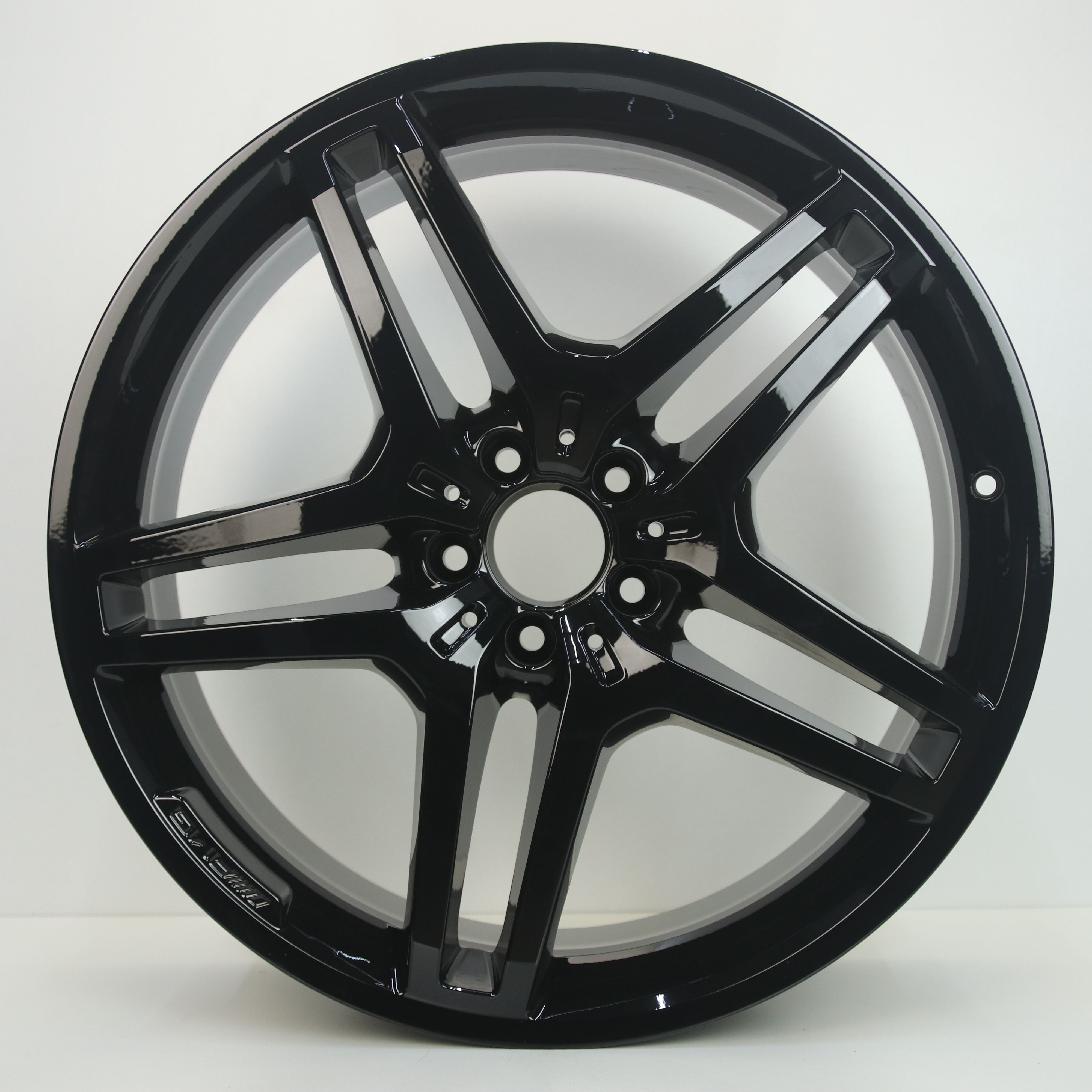 OS1007589 Originele 21 inch lichtmetalen Mercedes-Benz M-Klasse velgen 9.00X21 5X112 ET53.0 NB66.60 Zwart