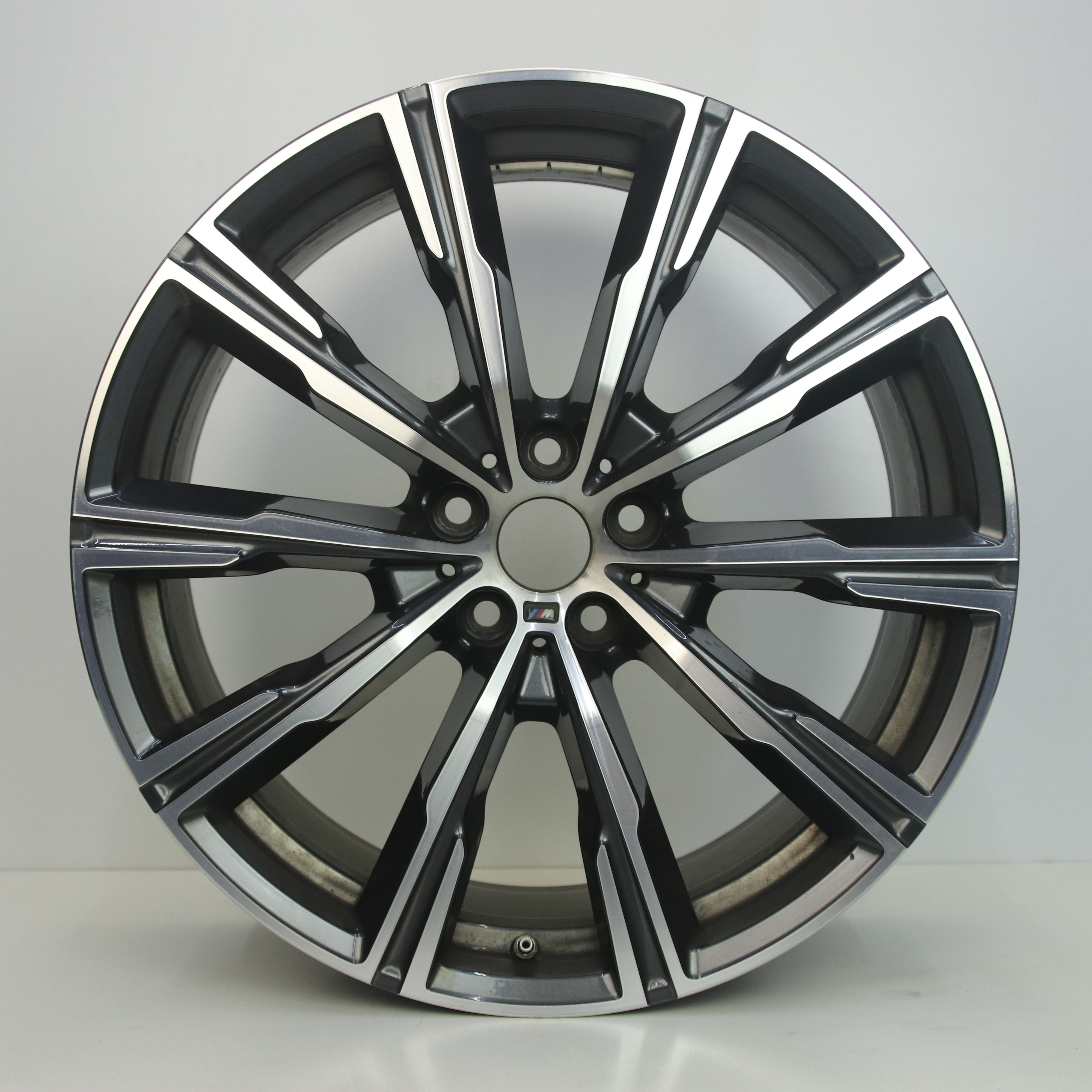 OS1007608 Originele 20 inch lichtmetalen BMW X5 styling M740 velgen 9.00X20 5X112 ET35.0 NB66.60 Antraciet gepolijst