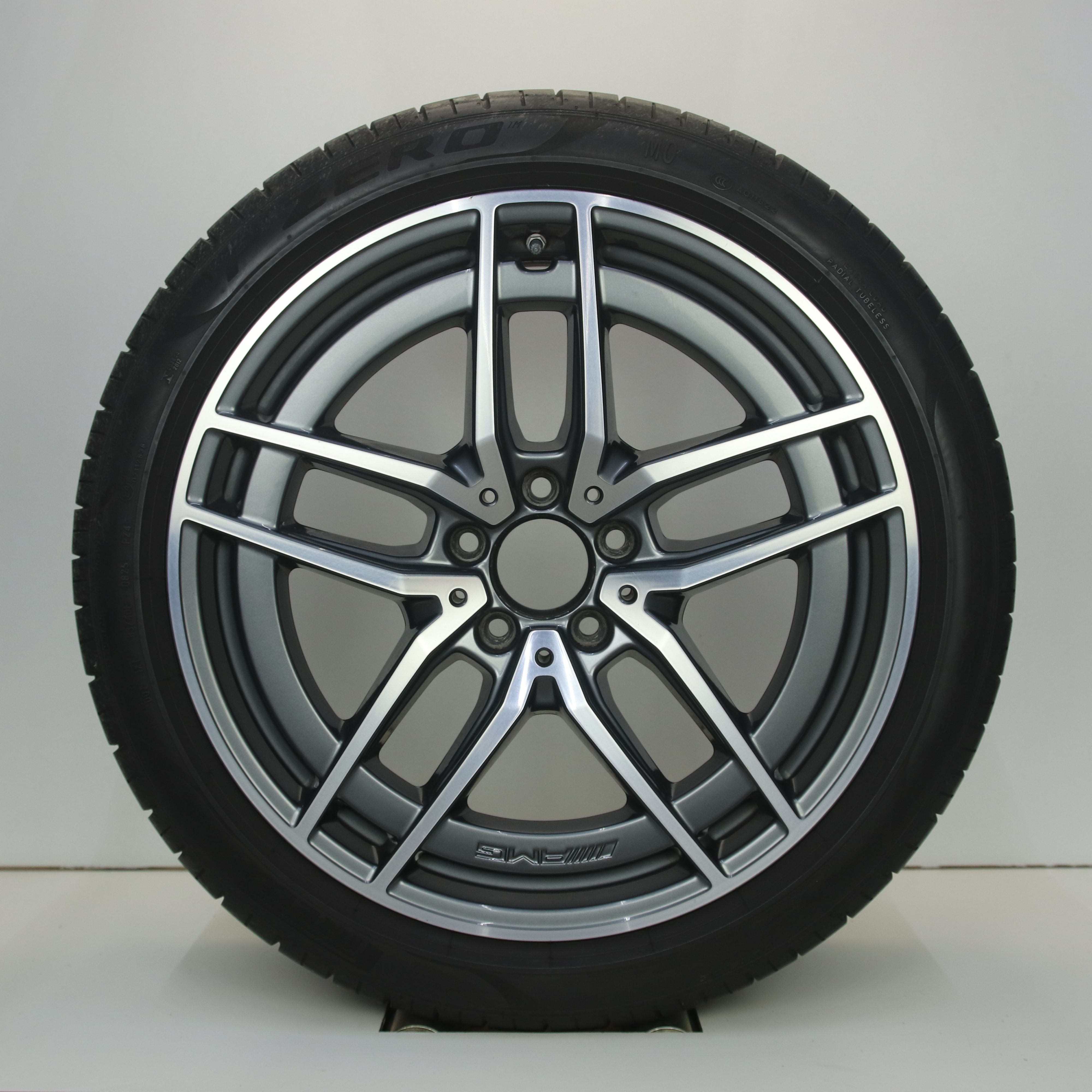 OS1007625 Originele 20 inch lichtmetalen Mercedes-Benz E-klasse AMG velgen (Breedset) 8.00X20 5X112 ET20.0 NB66.60 Antraciet Gepolijst