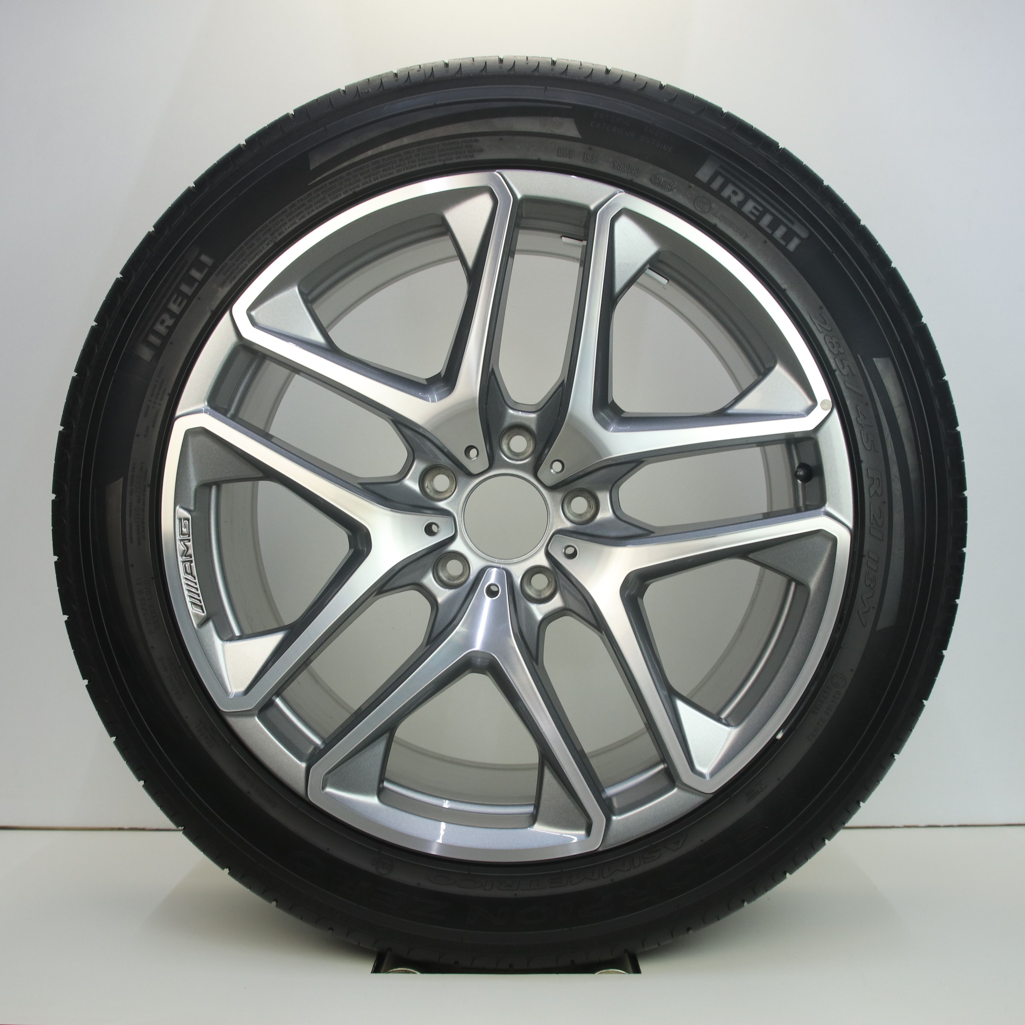 OS1007150 Originele 21 inch lichtmetalen Mercedes-Benz G-klasse AMG velgen 10.00X21 5X130 ET33.0 NB84.10 Mat zwart gepolijst