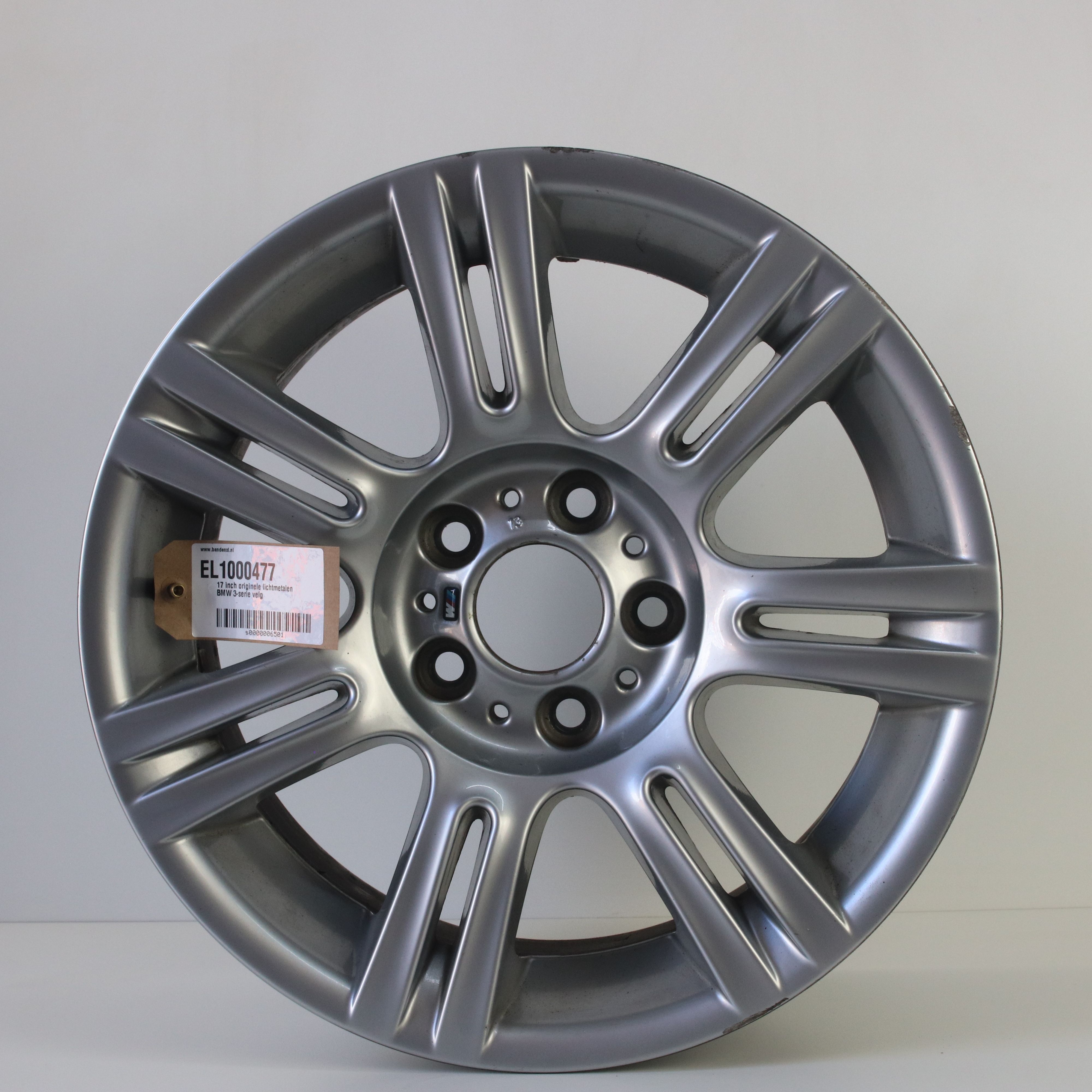 EL1000477 17 inch originele lichtmetalen BMW 3-serie Styling 194 velg 8.00X17 5X120 ET34.0 NB72.60 Zilver