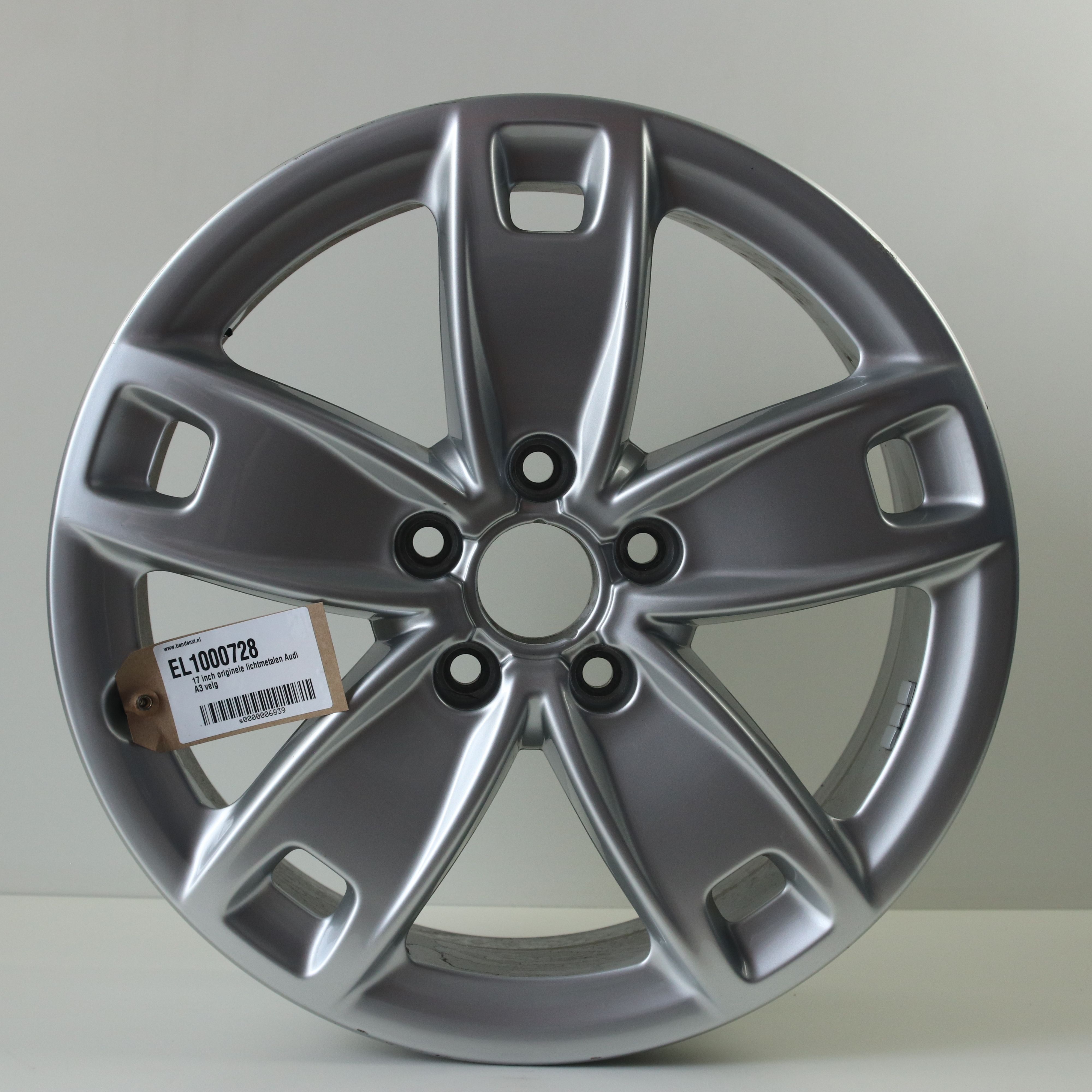EL1000728 17 inch originele lichtmetalen Audi A3 velg 6.00X17 5X112 ET48.0 NB57.10 Zilver